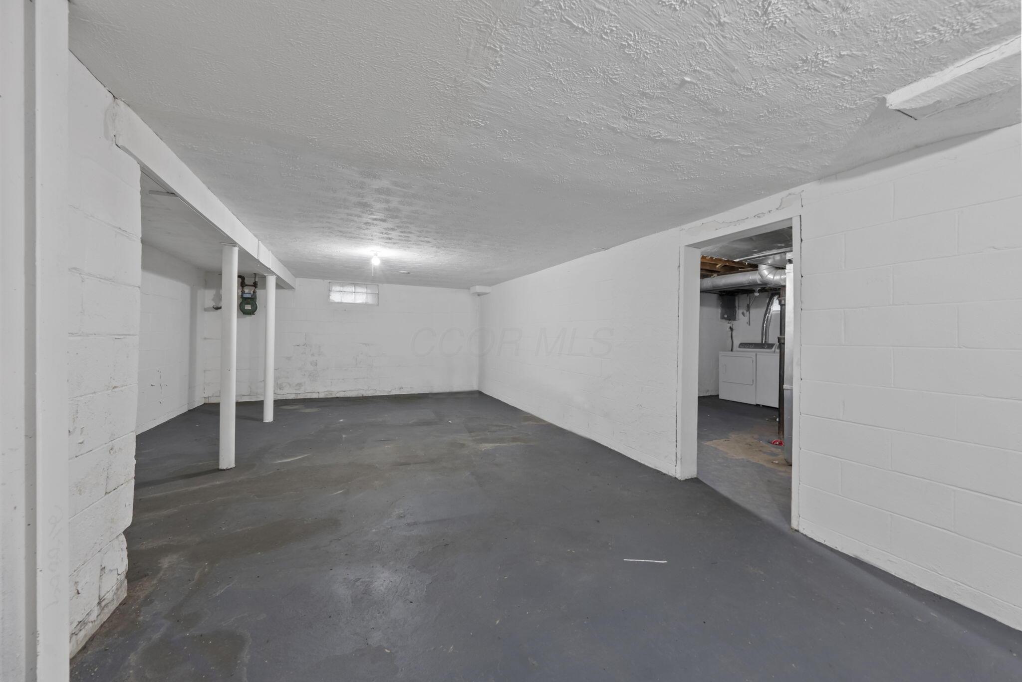 635 Elizabeth Avenue