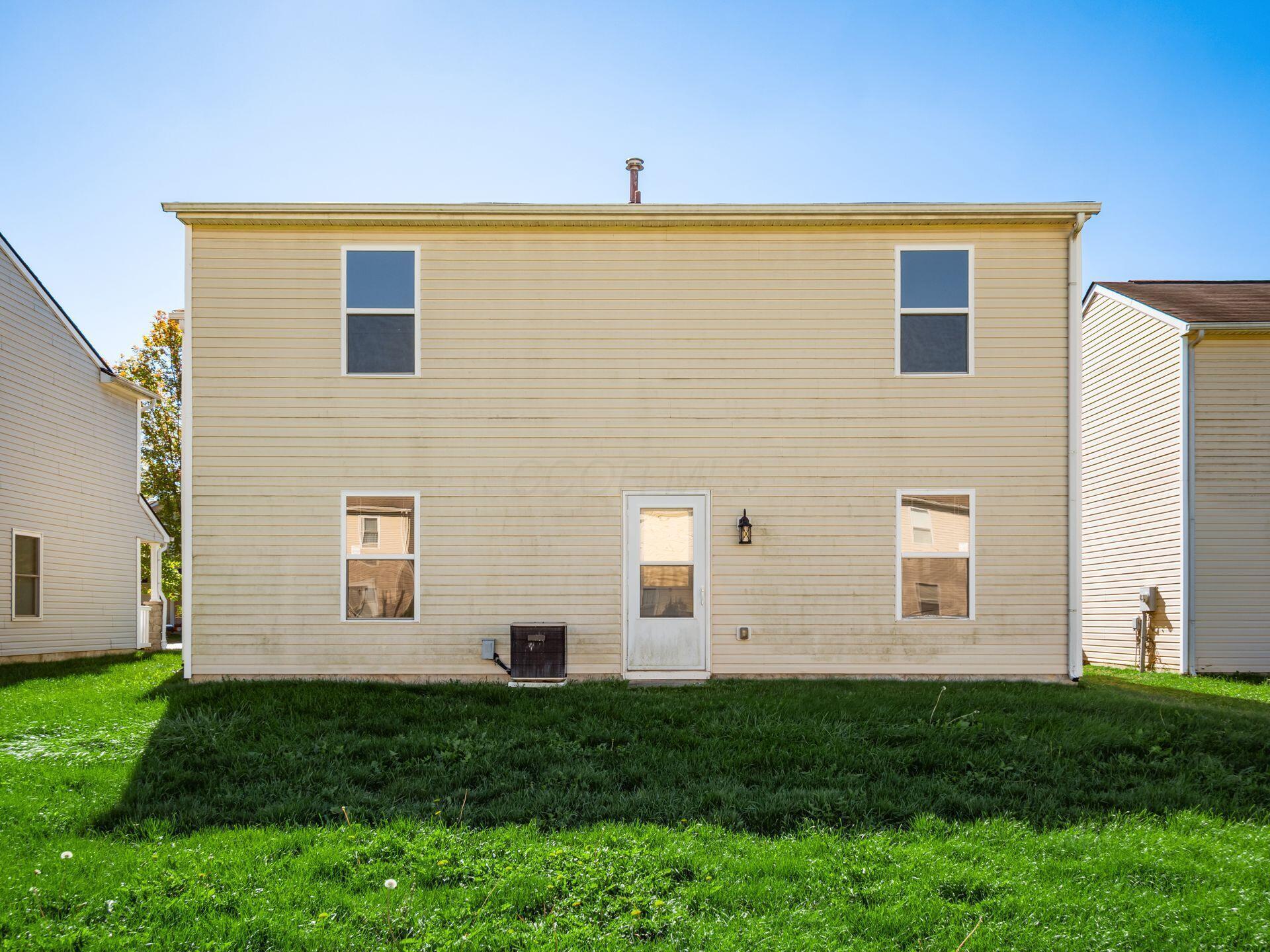 8140 Royal Elm Drive