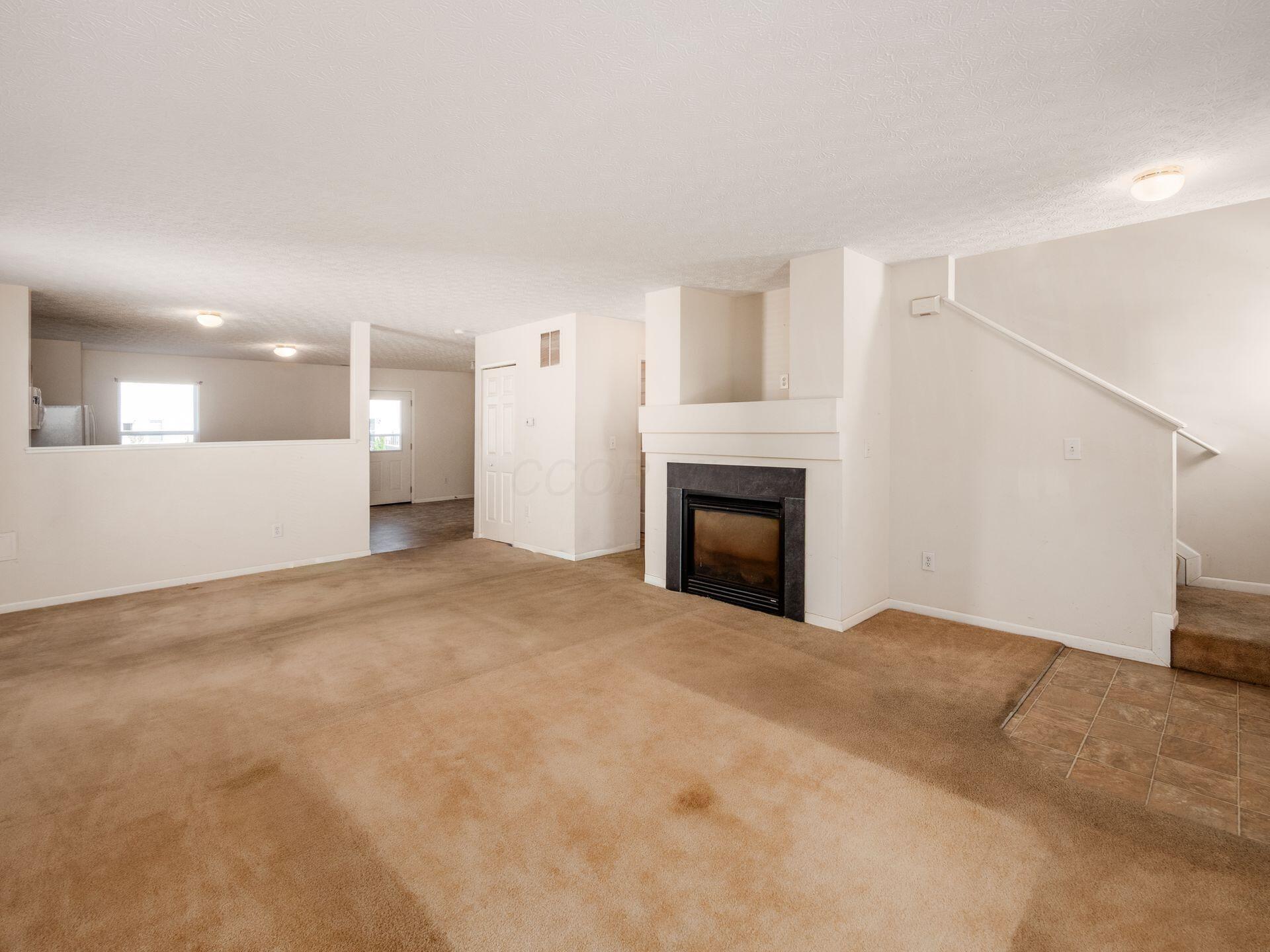 8140 Royal Elm Drive