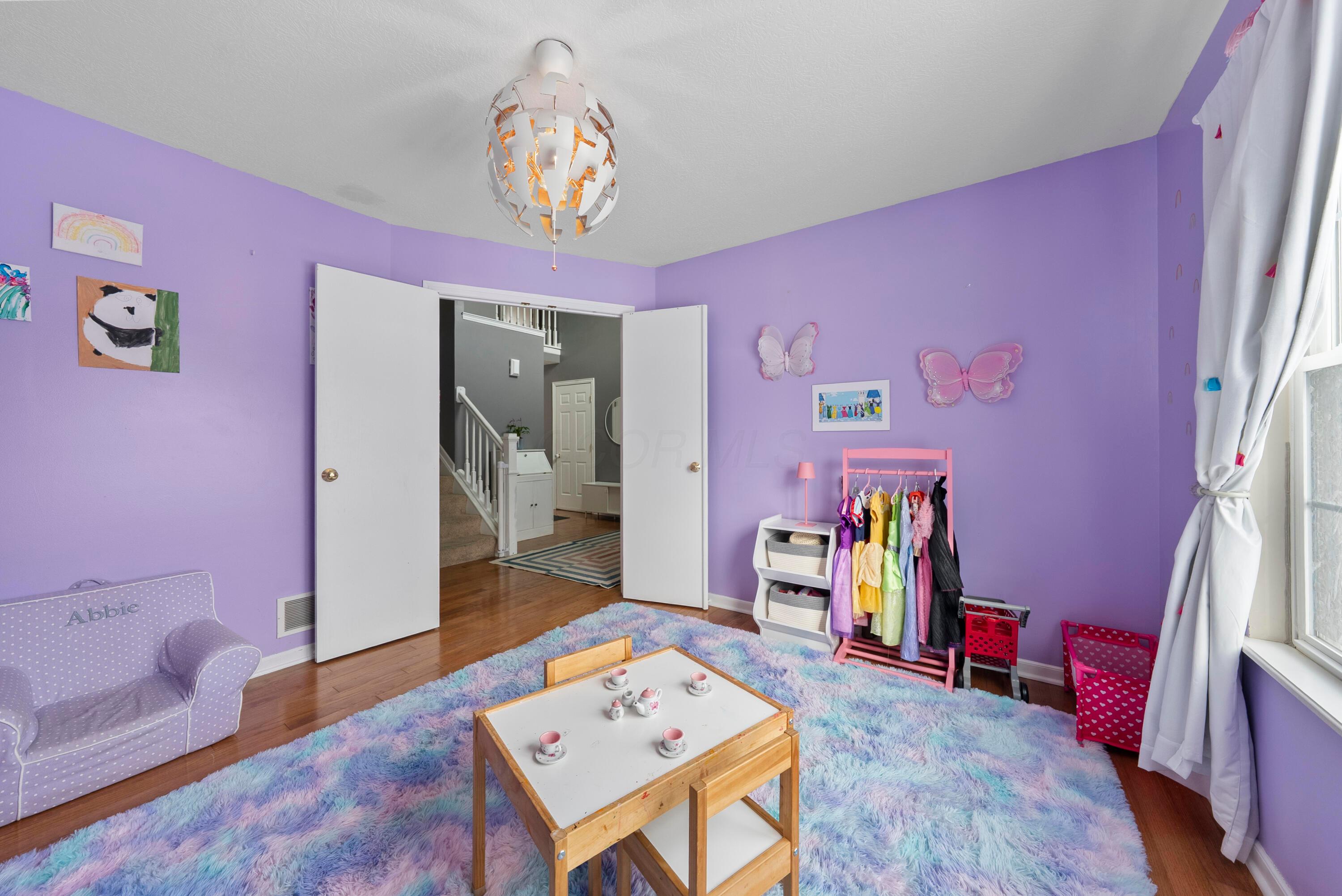 7482 Old River Drive