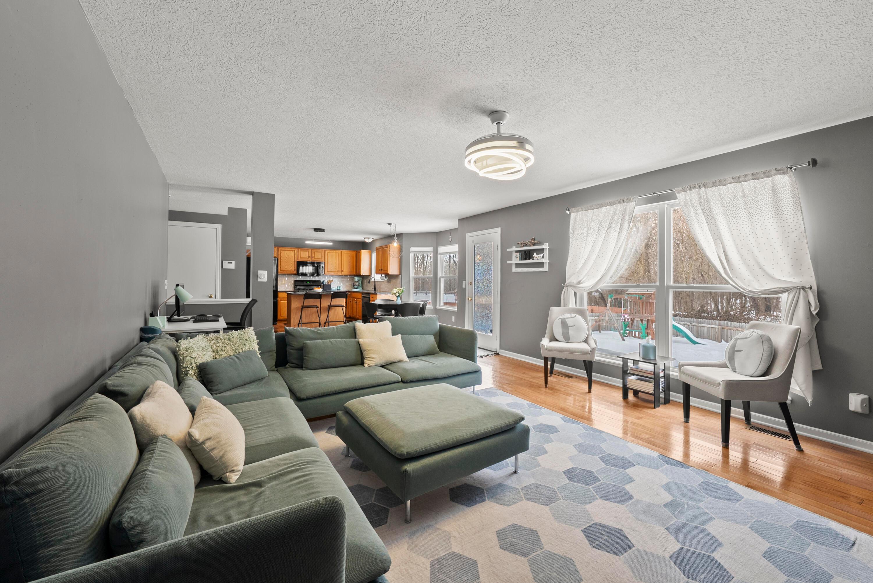 7482 Old River Drive