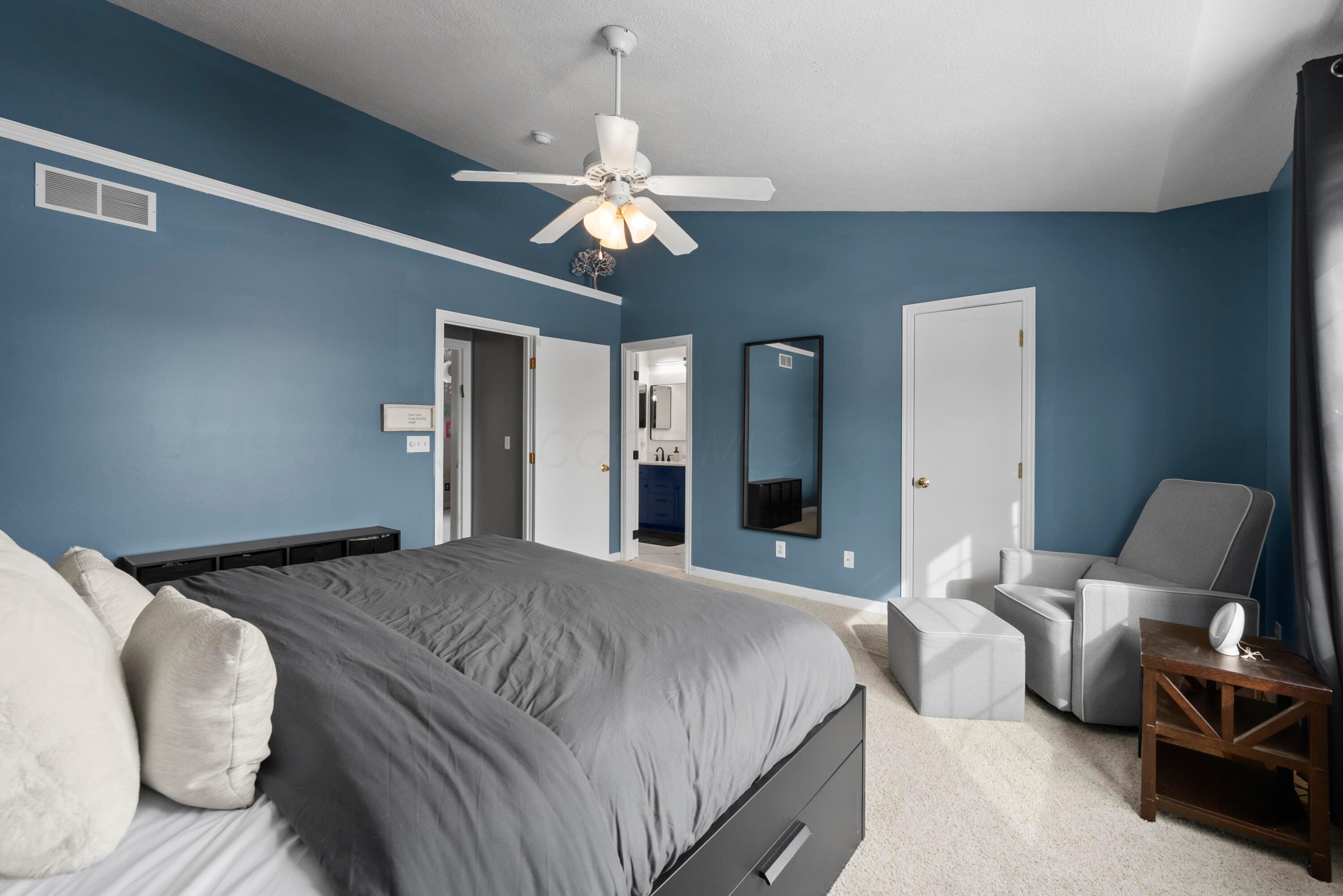 7482 Old River Drive