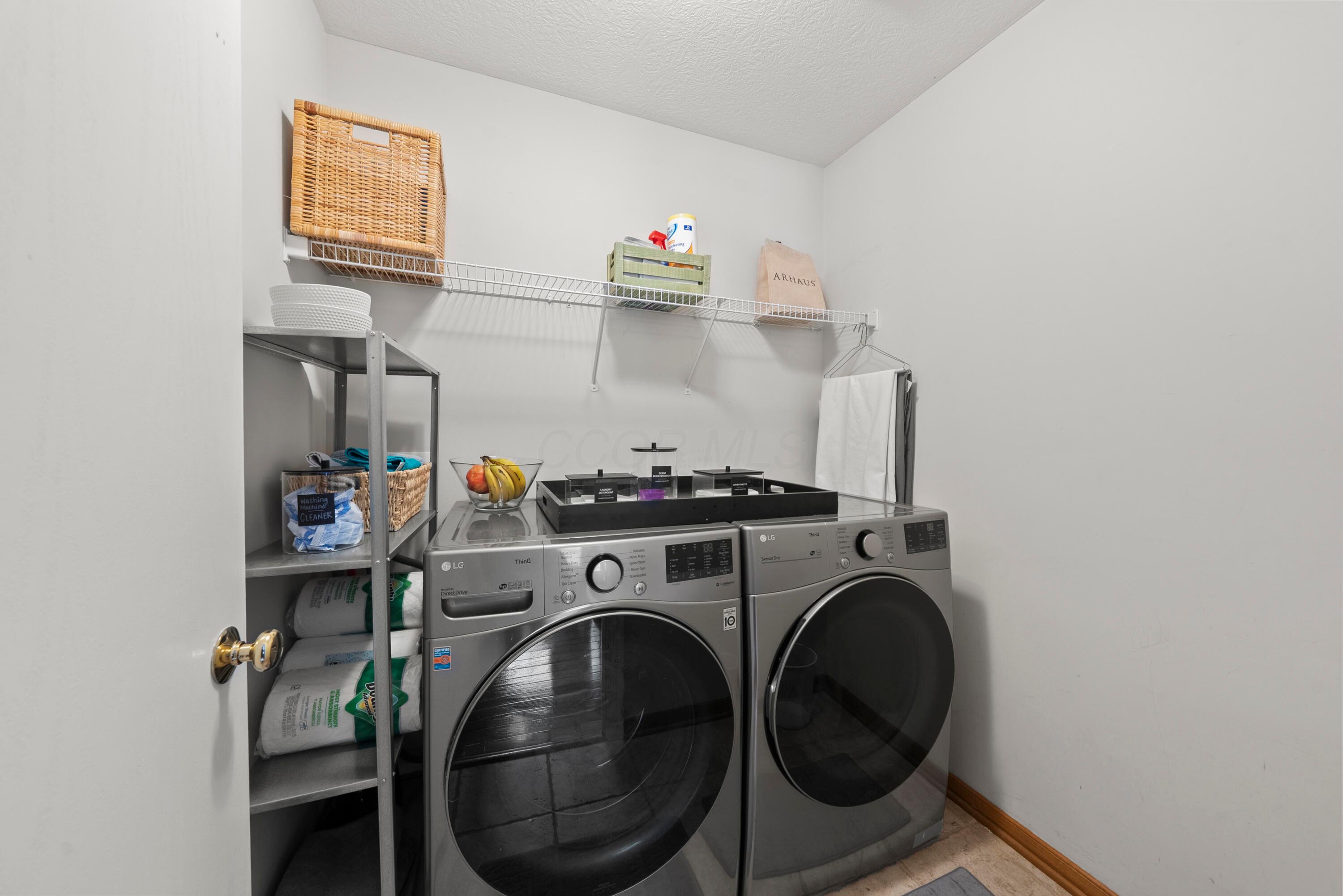 7482 Old River Drive