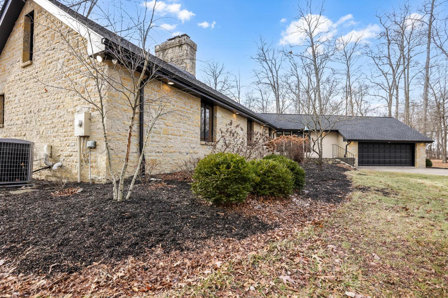 11101 Hinton Mill Road
