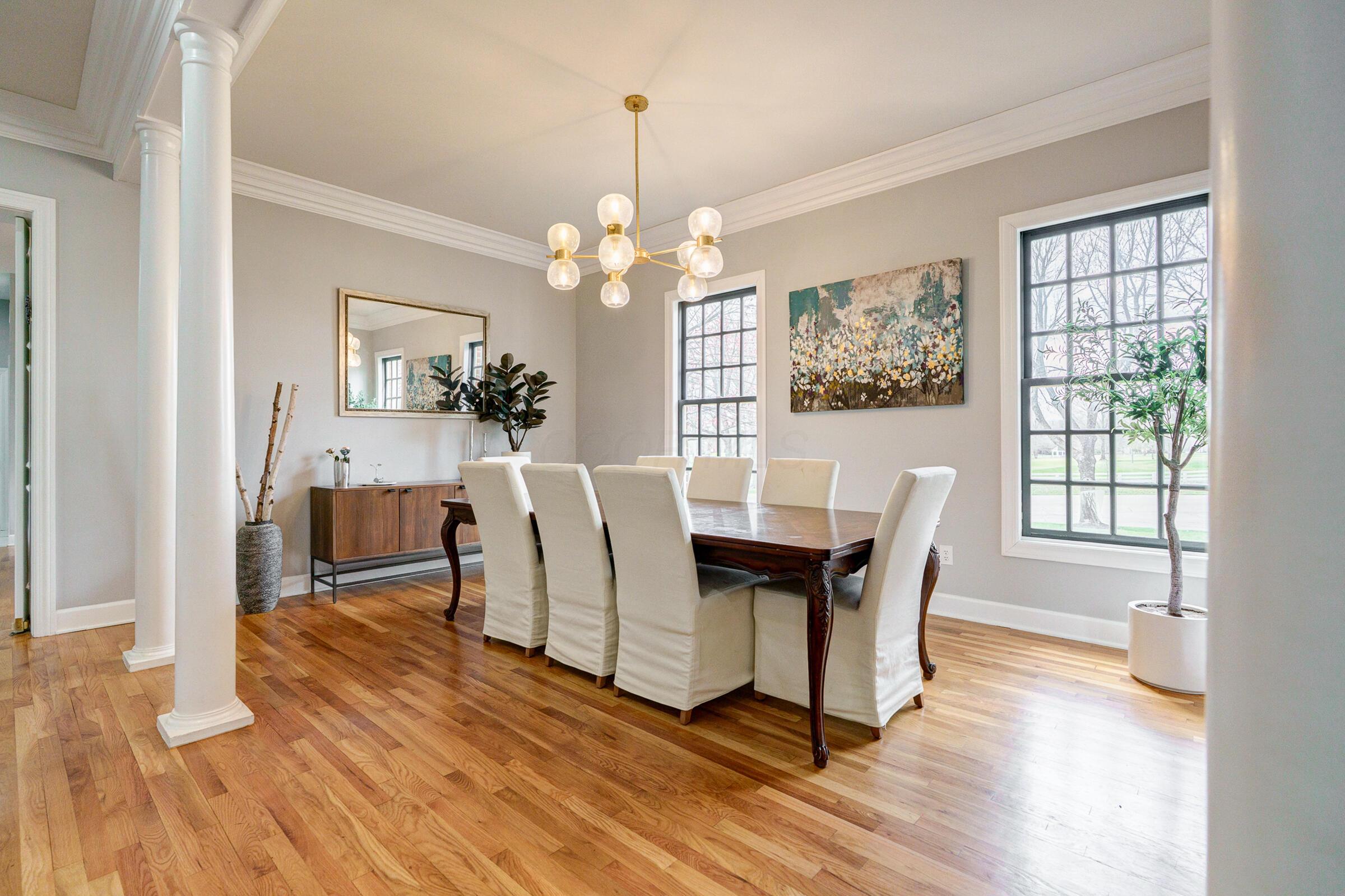 6988 Greensward Road