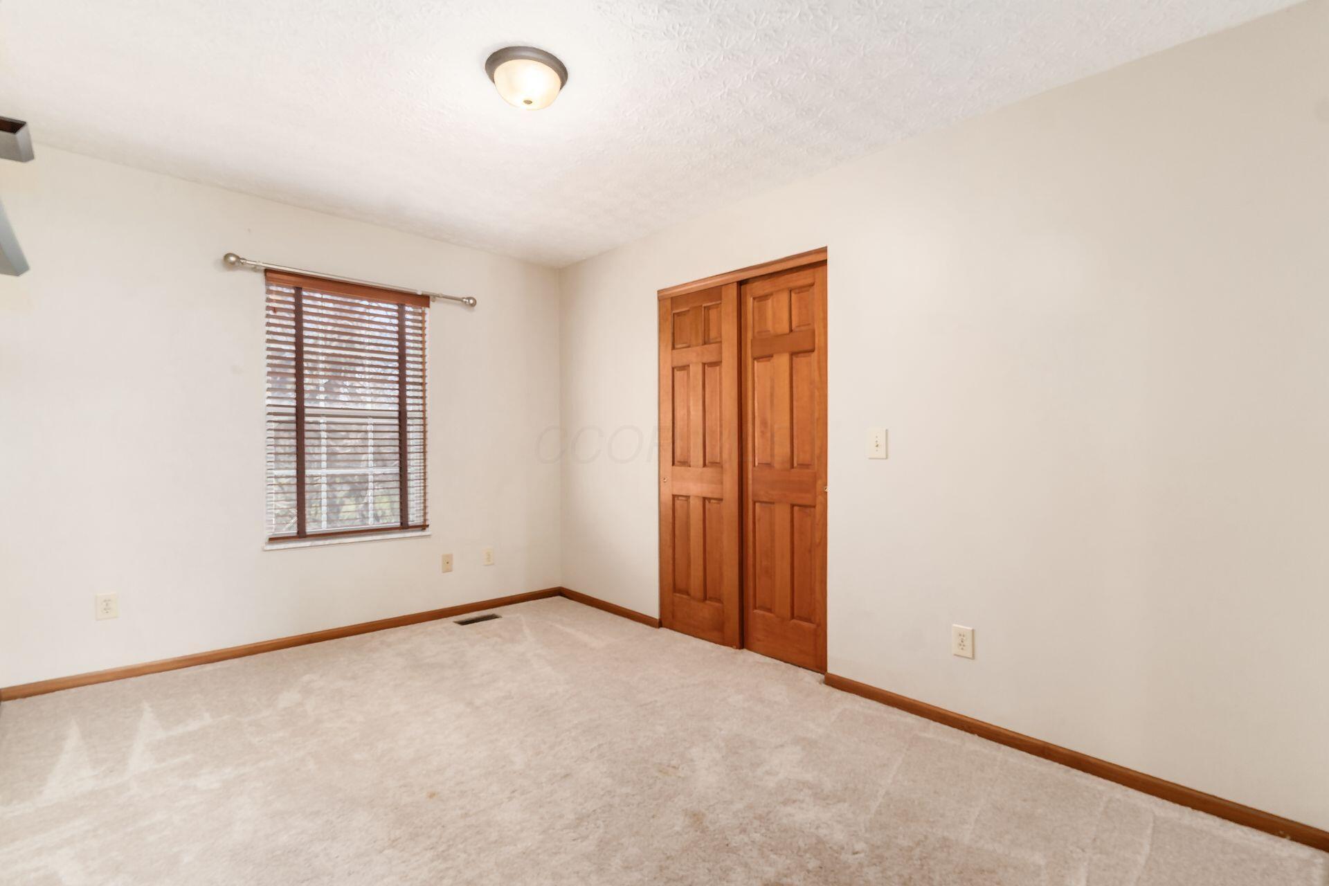 12316 Thoroughbred Drive