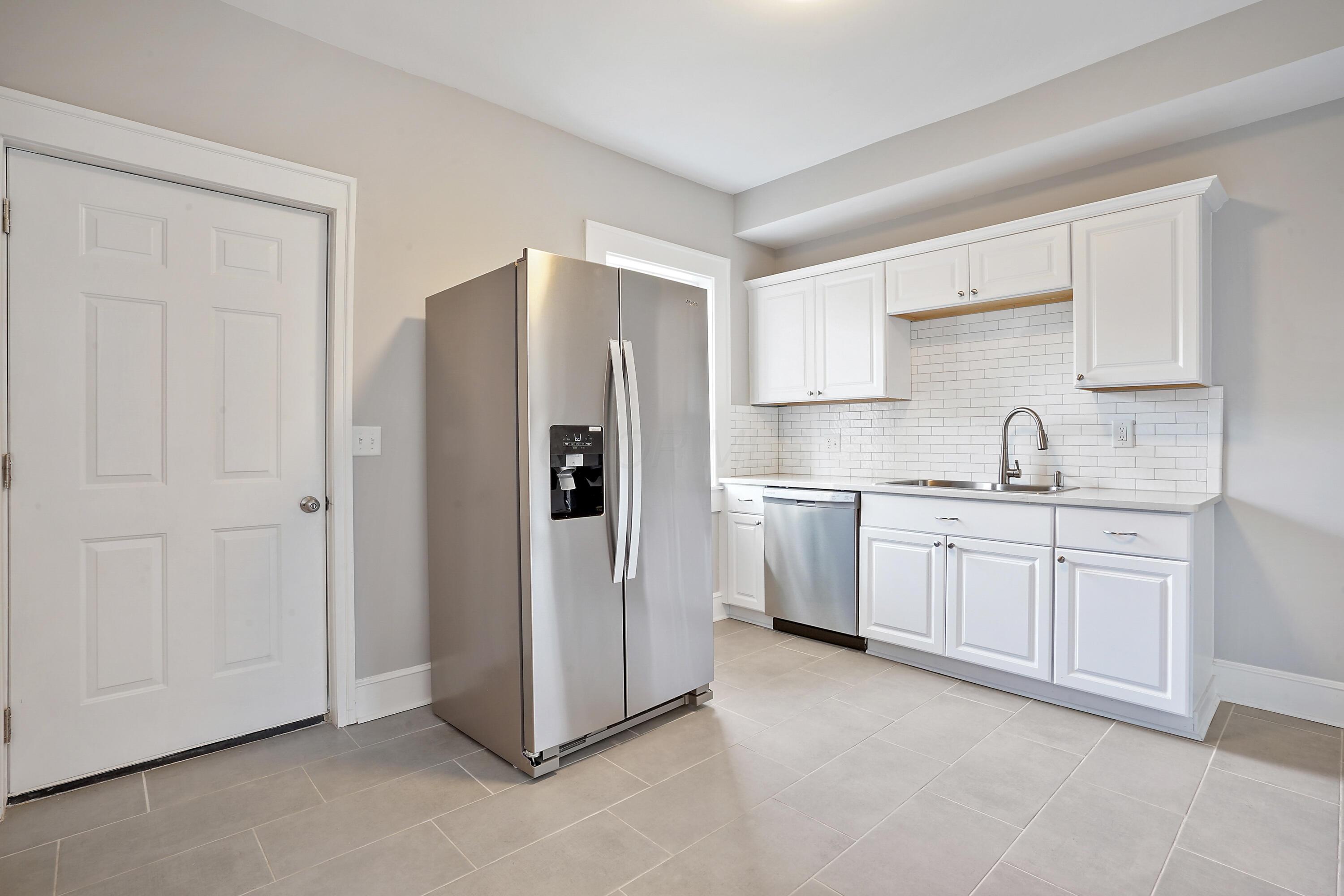 415-417 Morrison Avenue