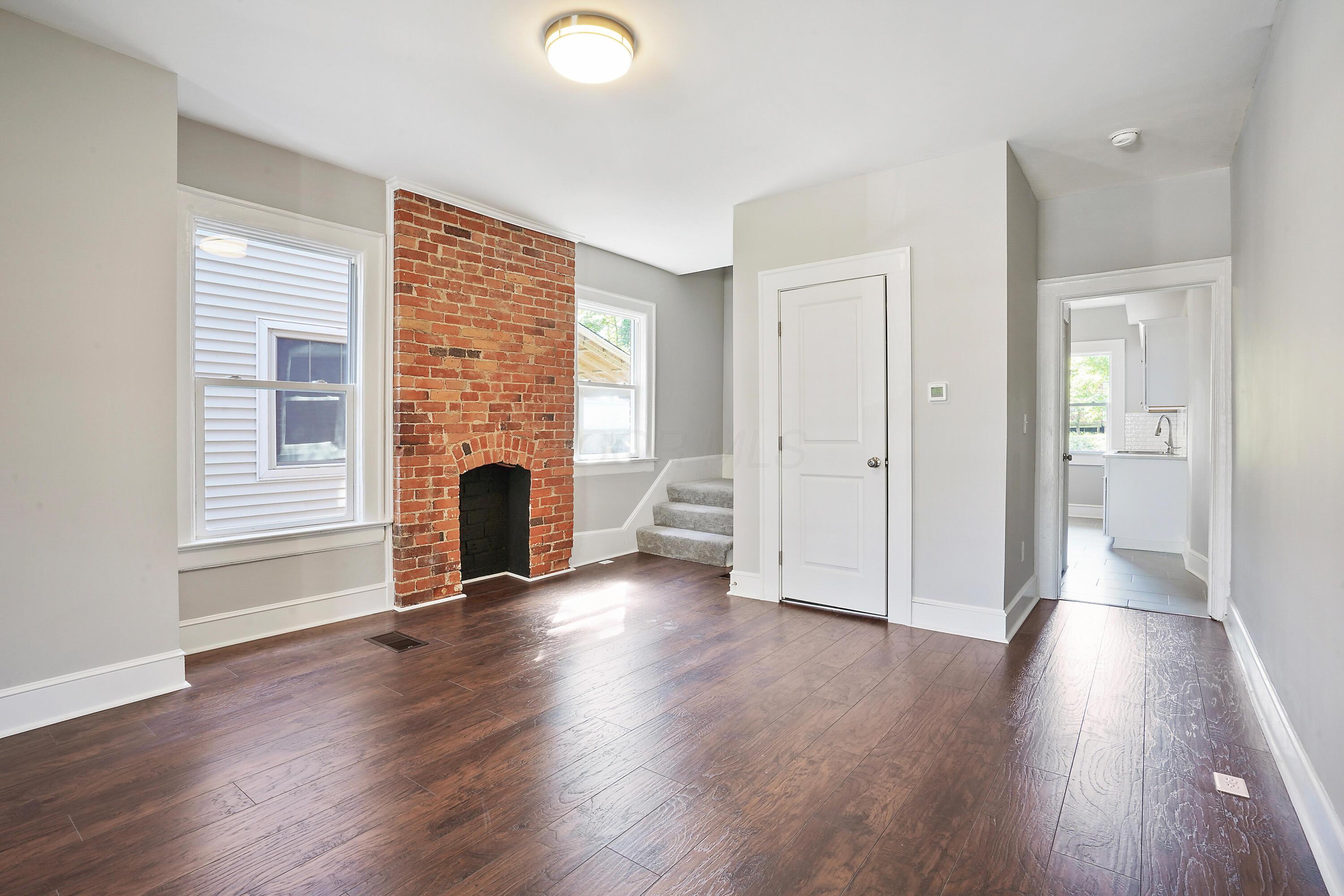 415-417 Morrison Avenue