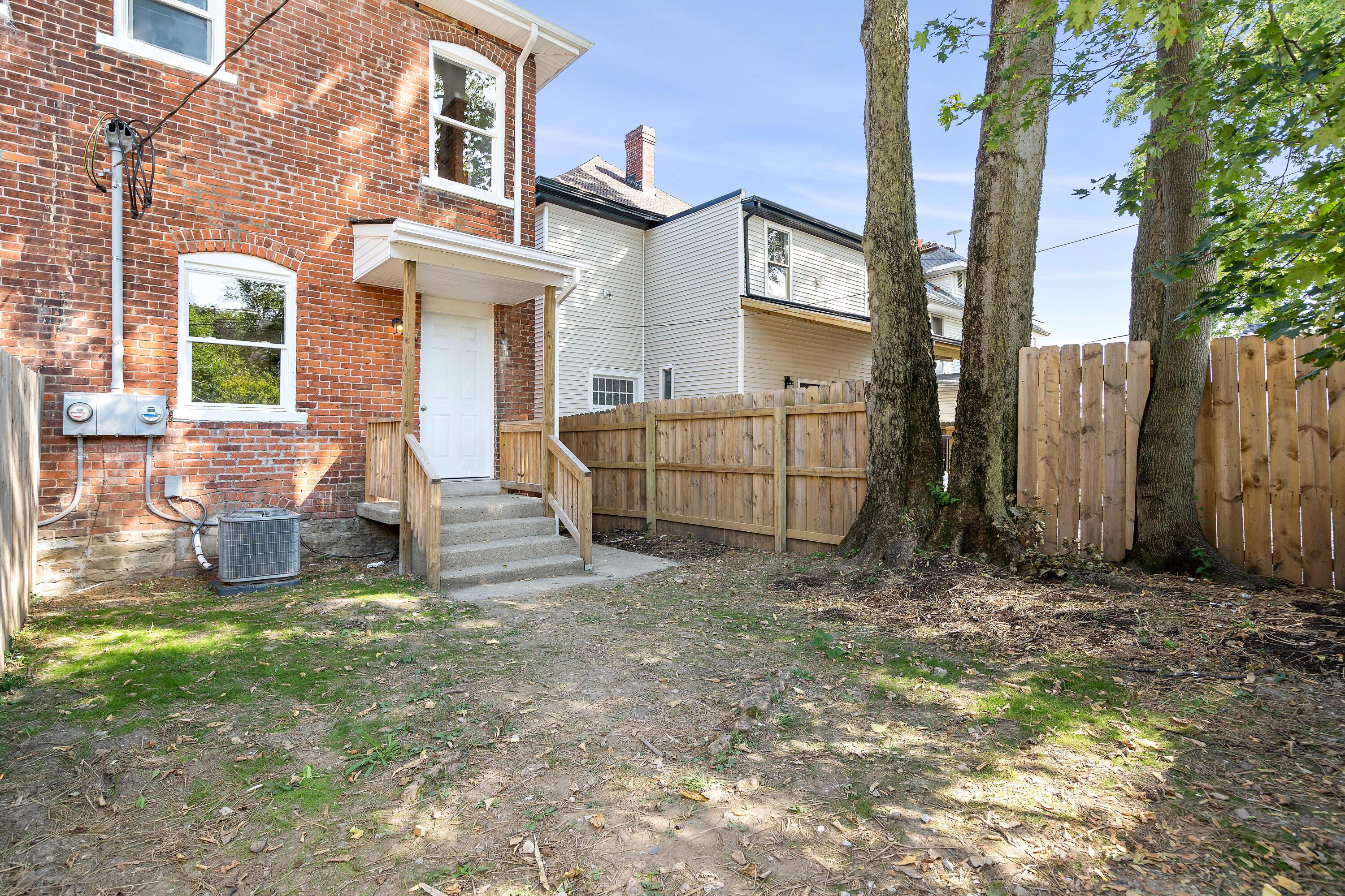 415-417 Morrison Avenue