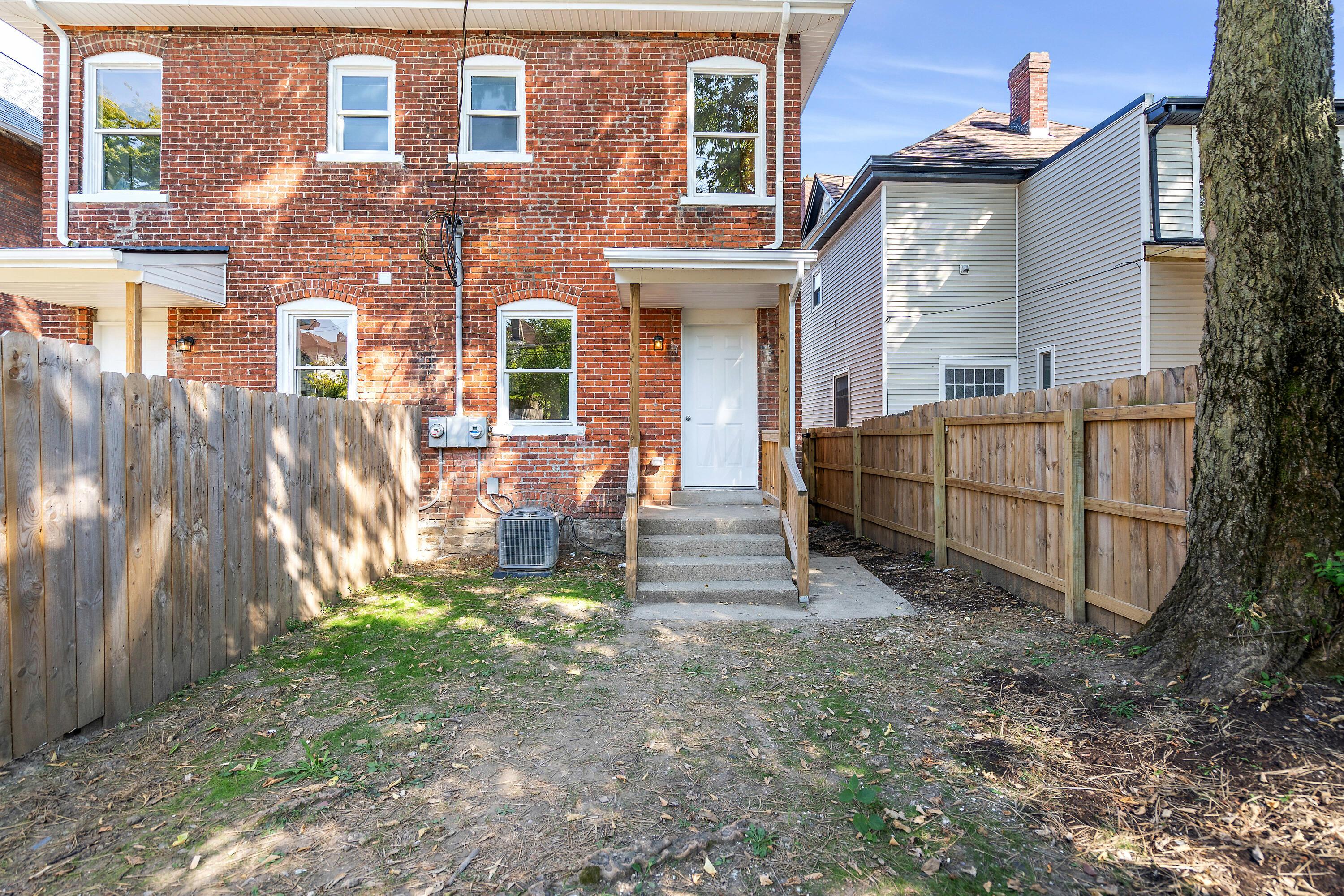 415-417 Morrison Avenue