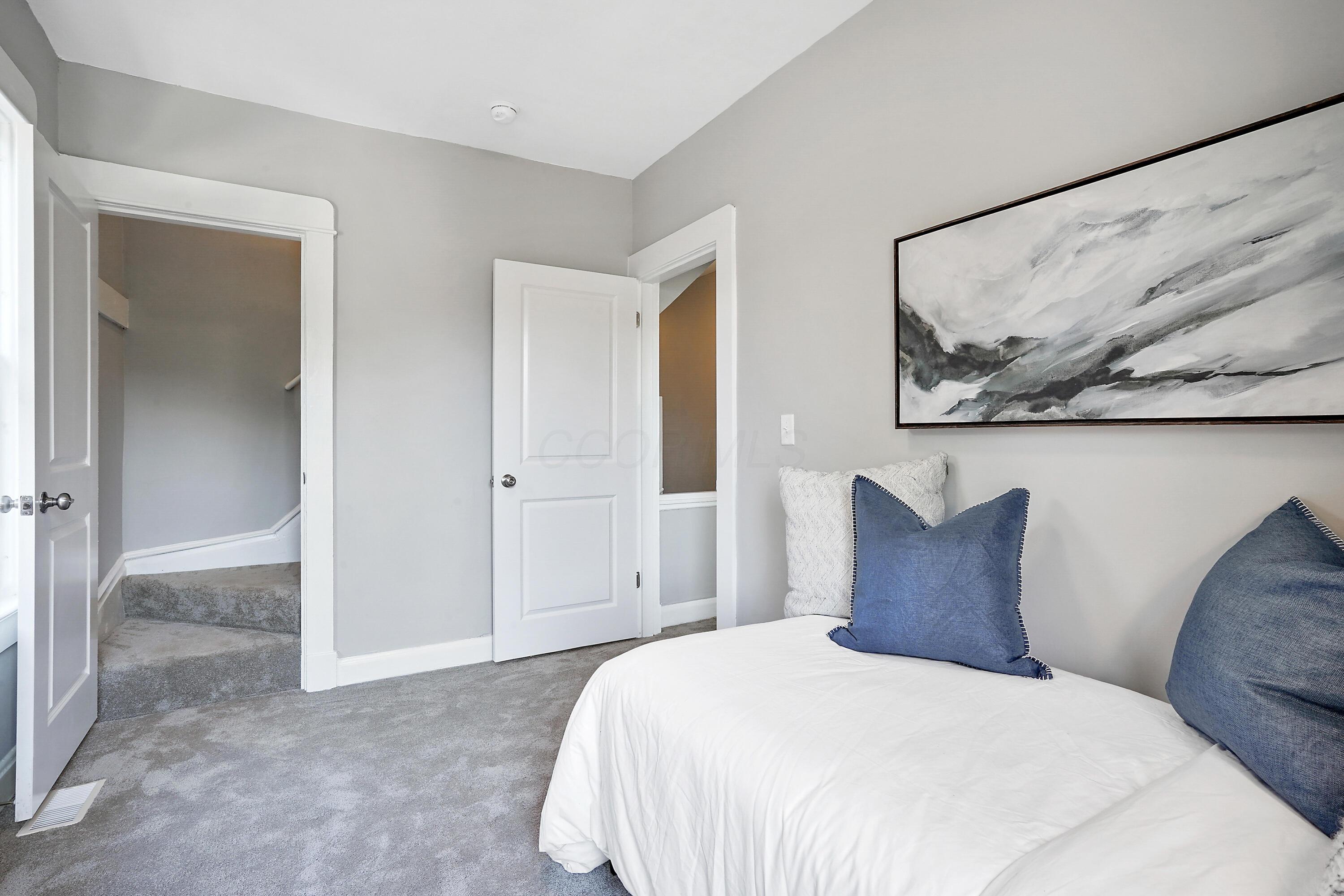 415-417 Morrison Avenue