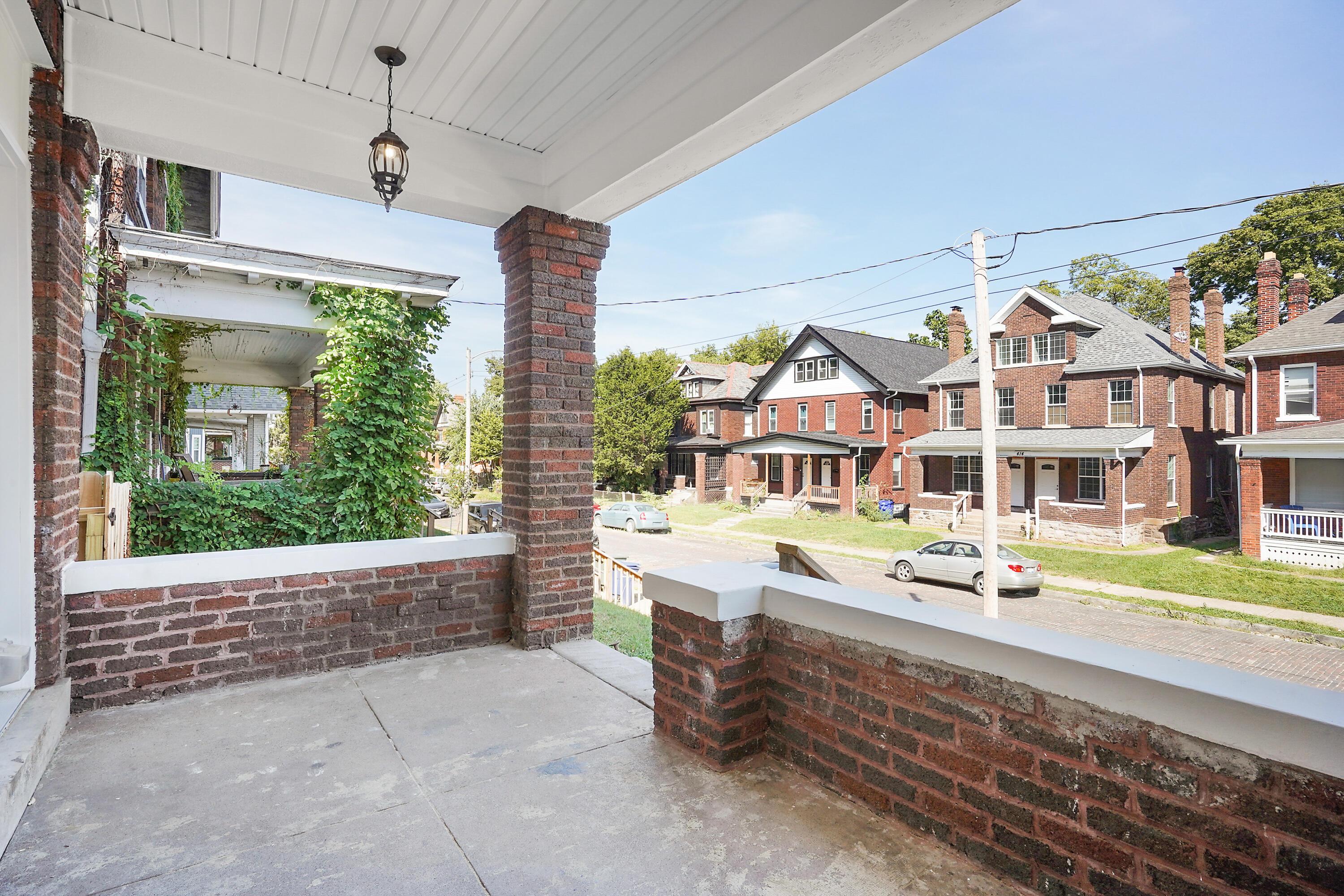 415-417 Morrison Avenue