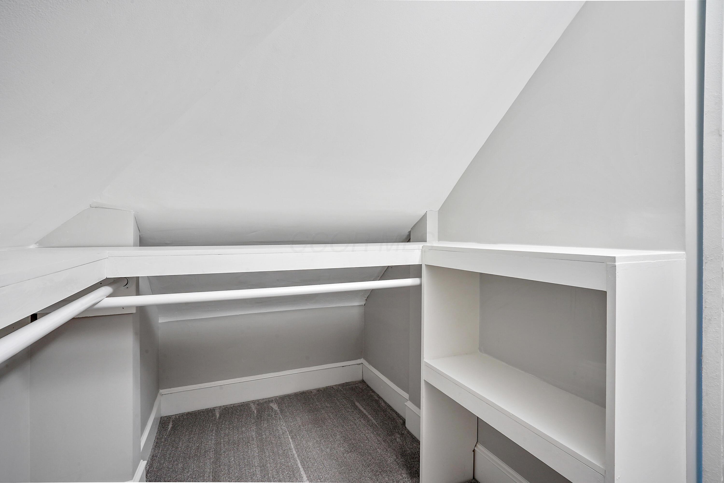 415-417 Morrison Avenue