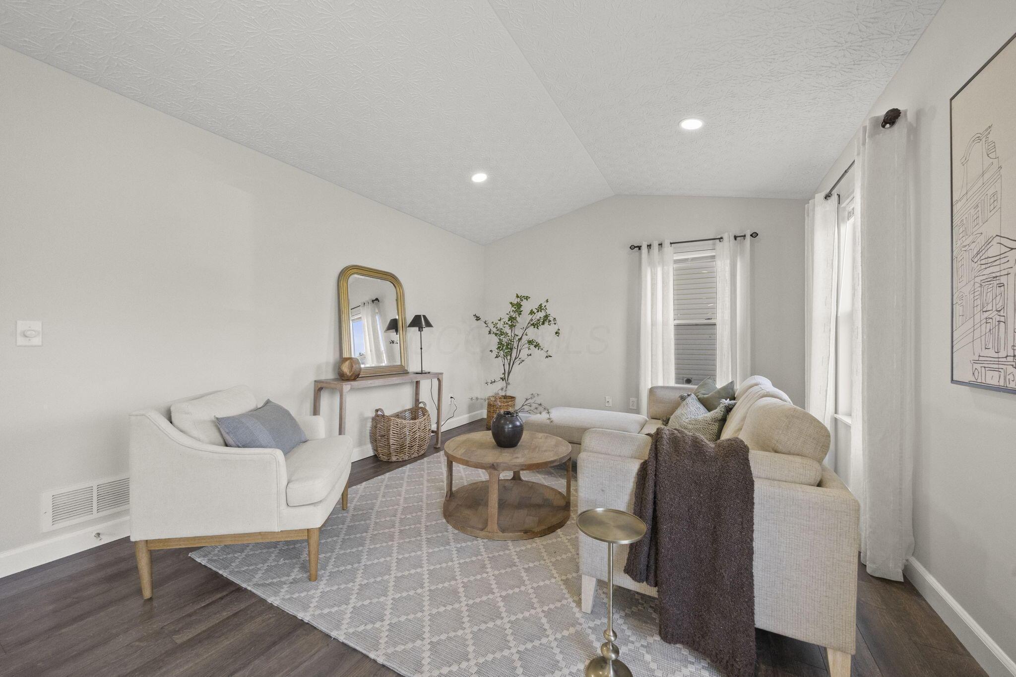 6987 Granite Falls Drive
