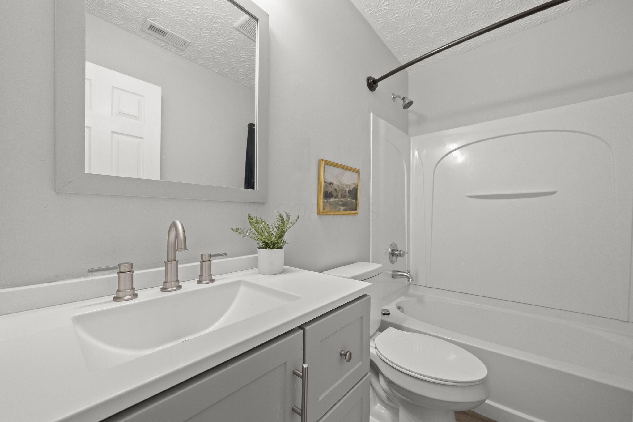6987 Granite Falls Drive