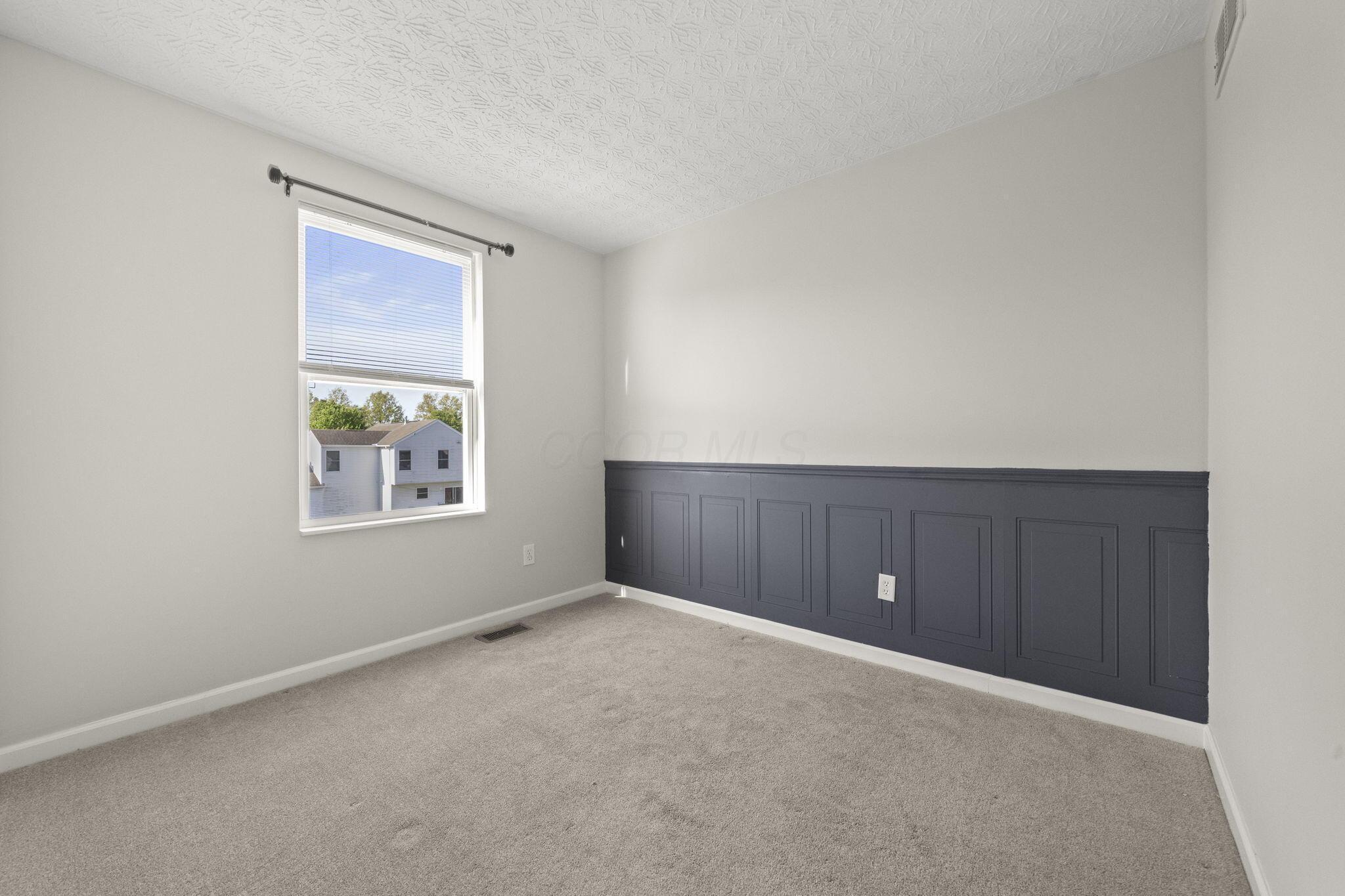 6987 Granite Falls Drive
