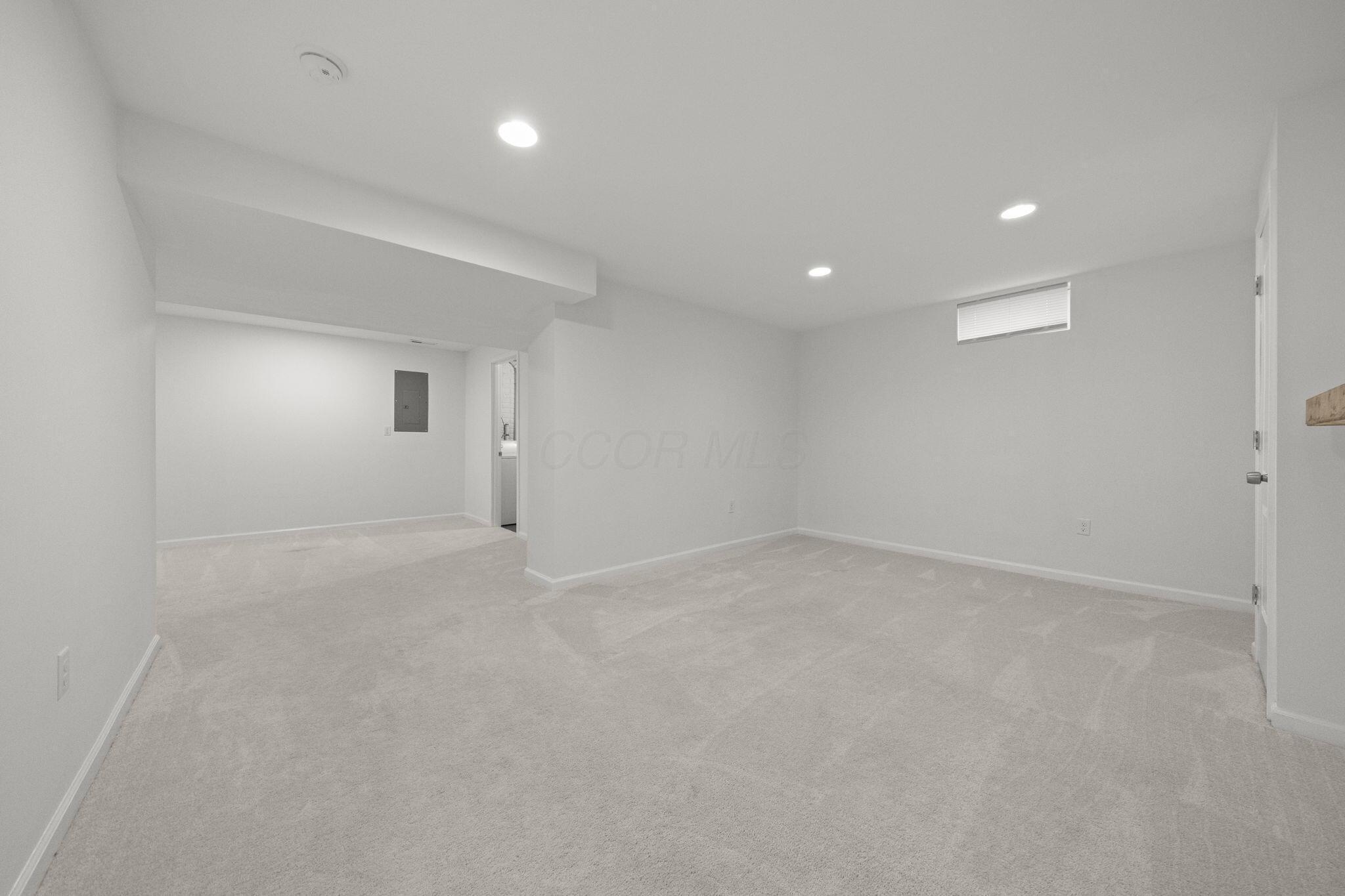 6987 Granite Falls Drive