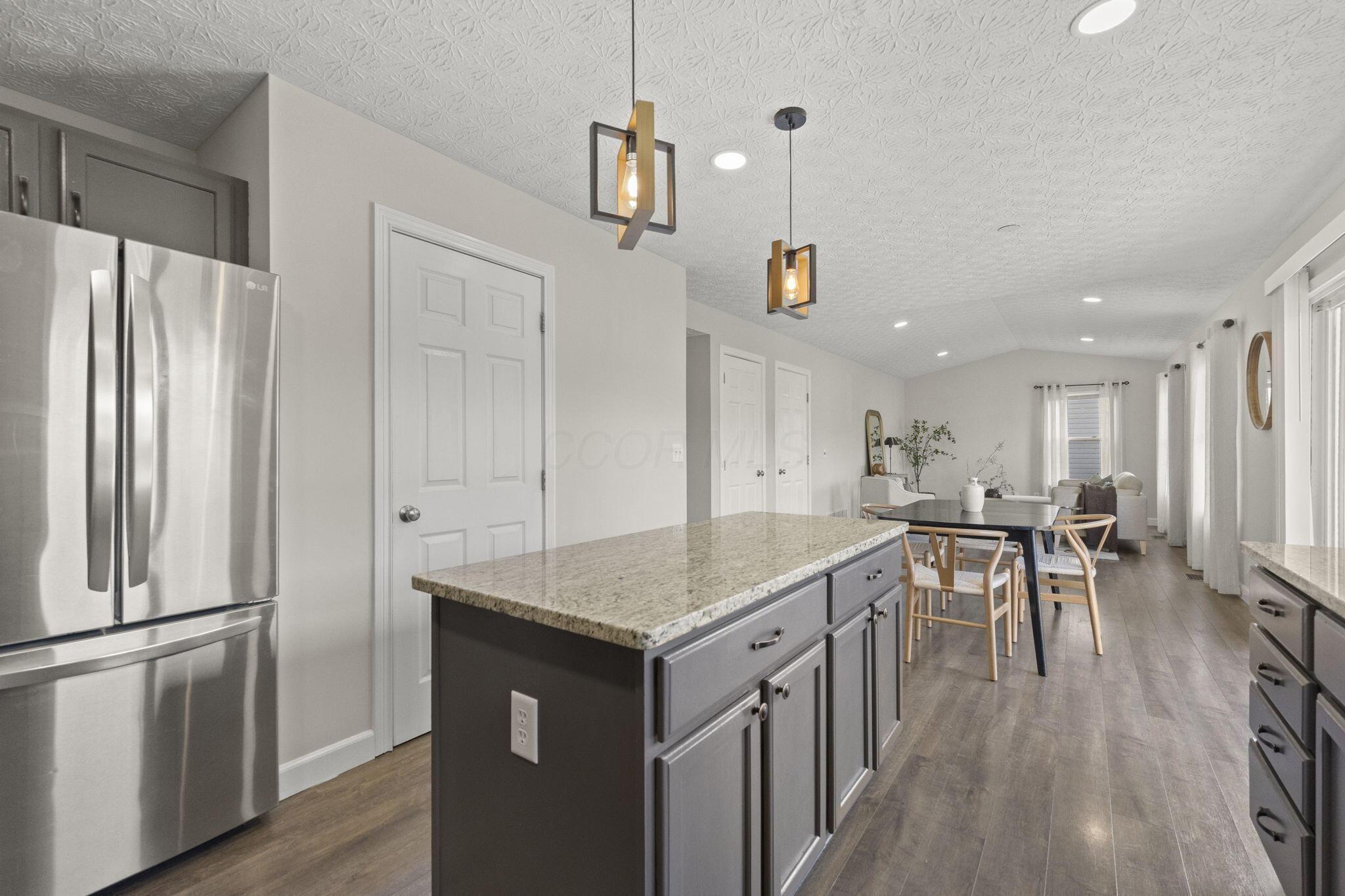6987 Granite Falls Drive