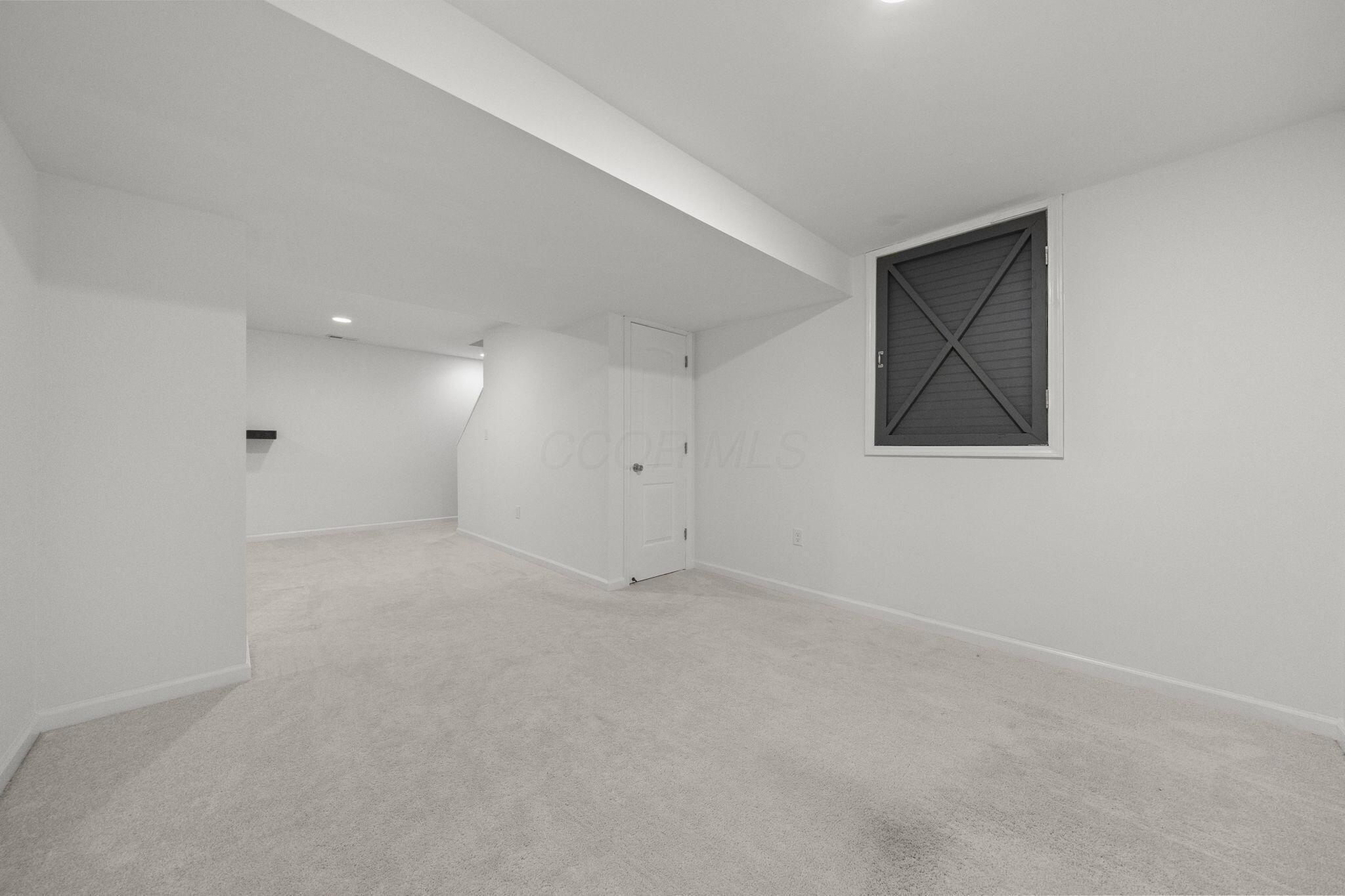 6987 Granite Falls Drive