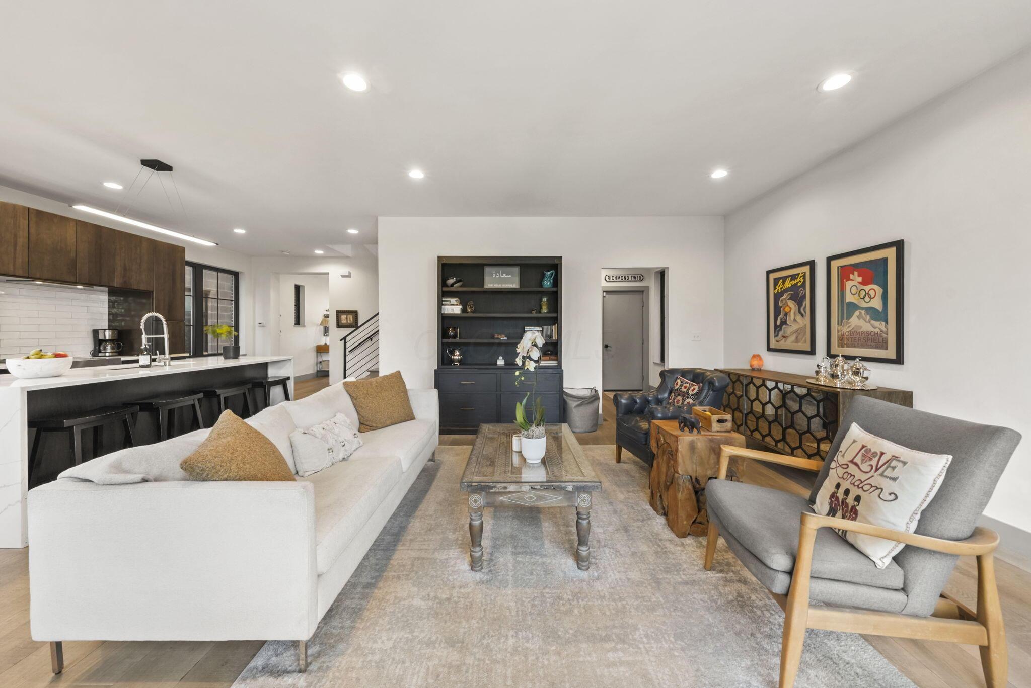 249 E Greenwood Avenue