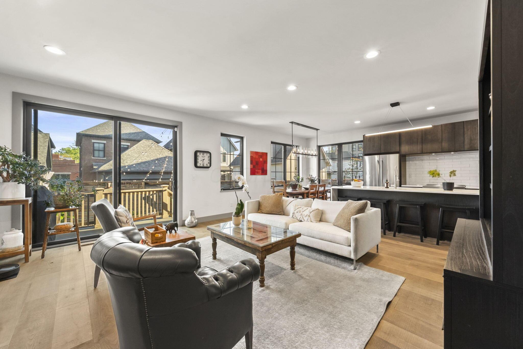 249 E Greenwood Avenue