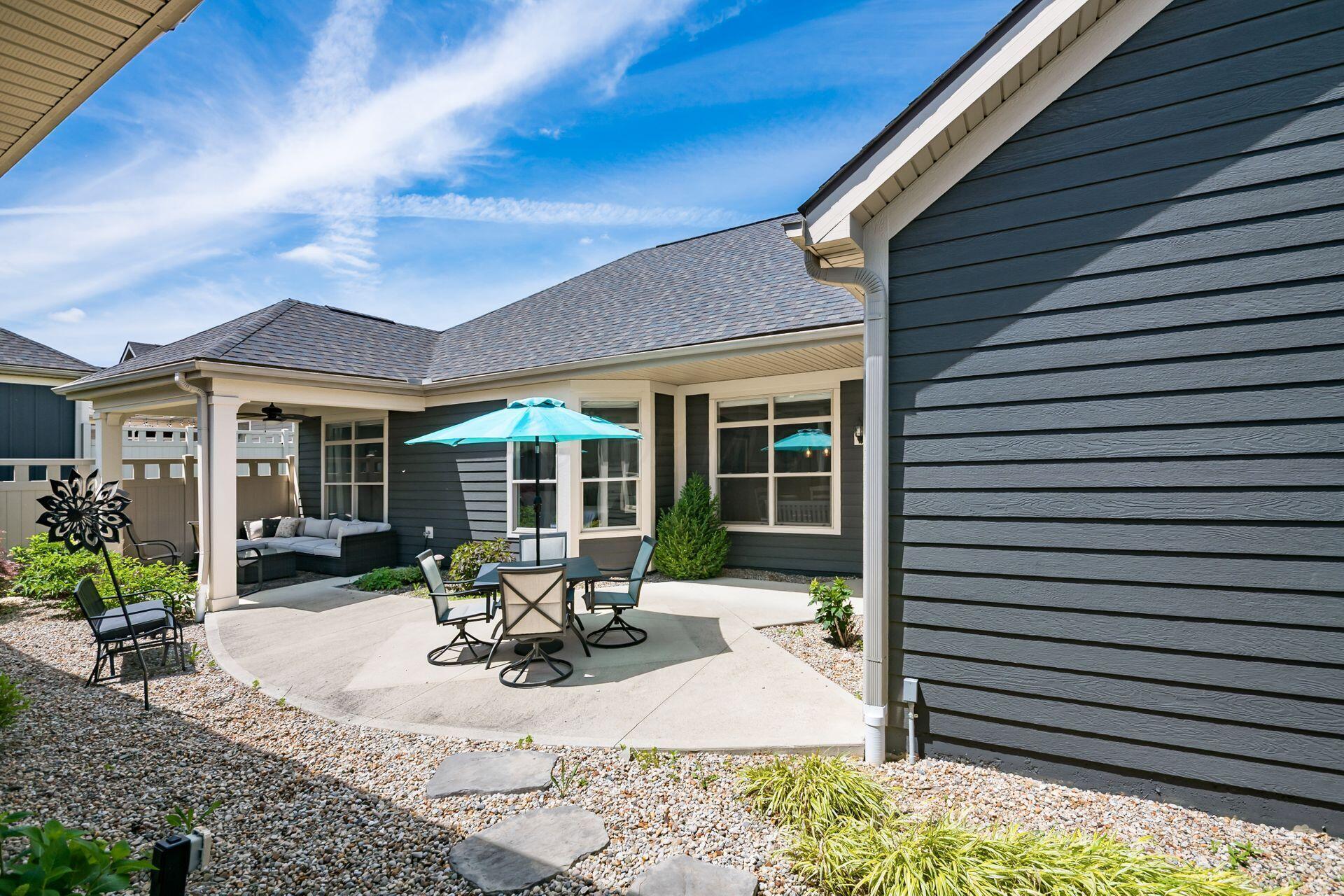 10509 Calla Lily Way