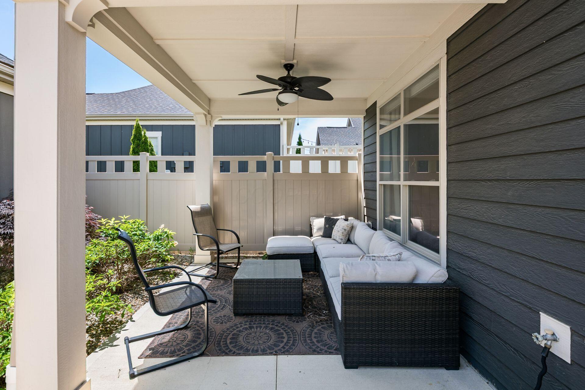 10509 Calla Lily Way
