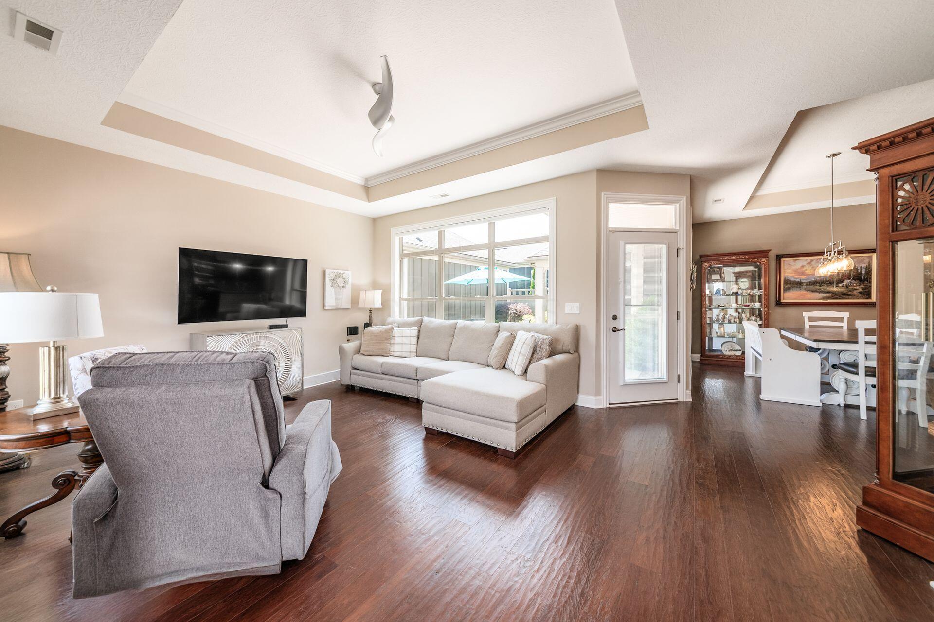 10509 Calla Lily Way