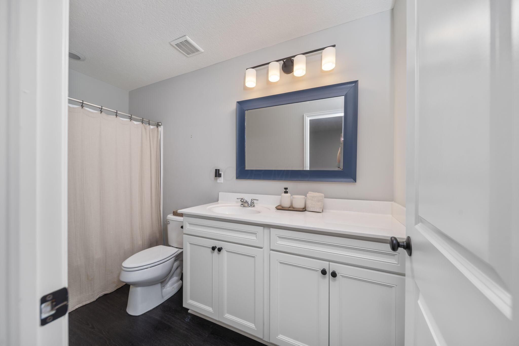 1423 Leesland Drive