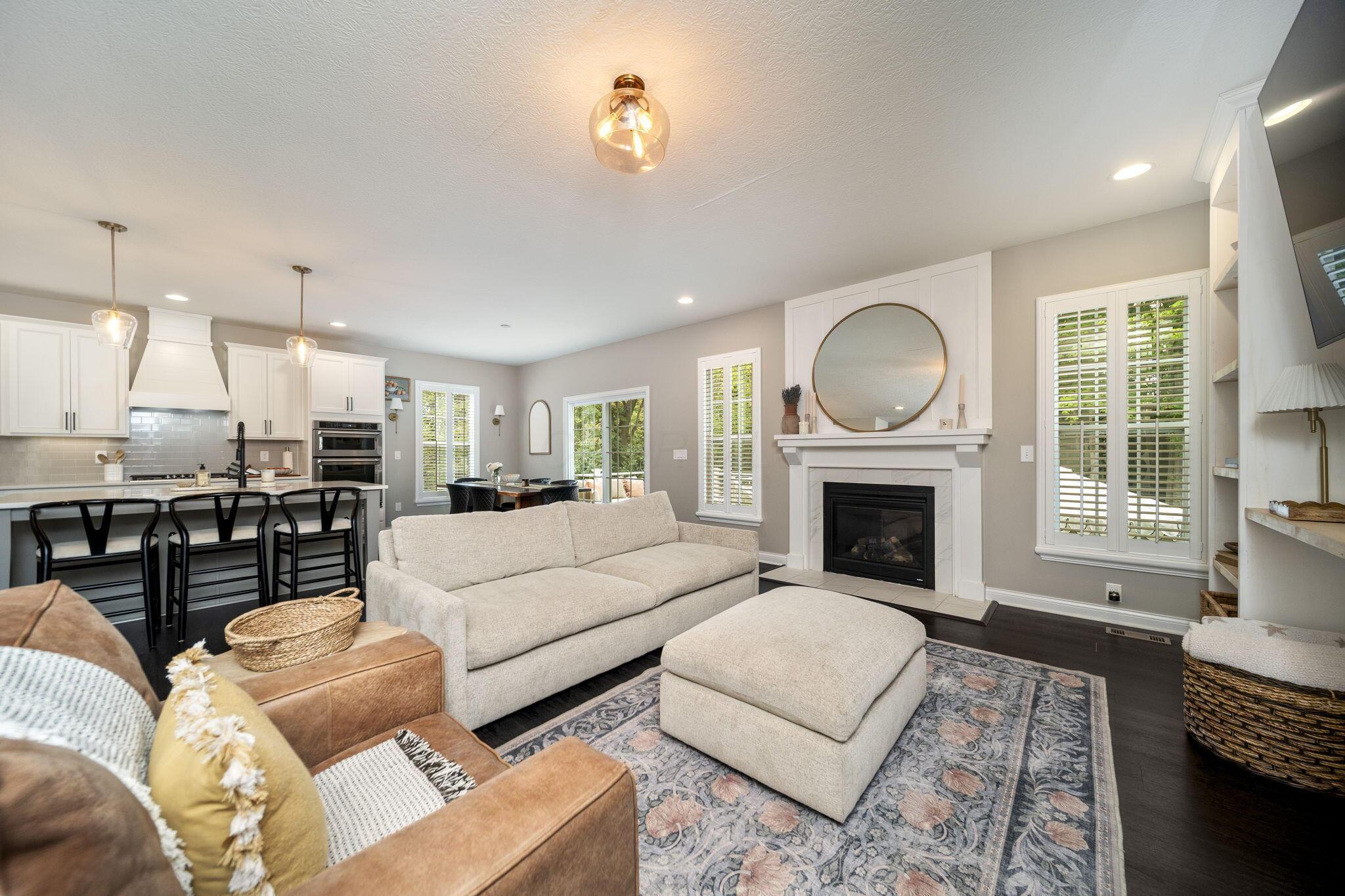 1423 Leesland Drive