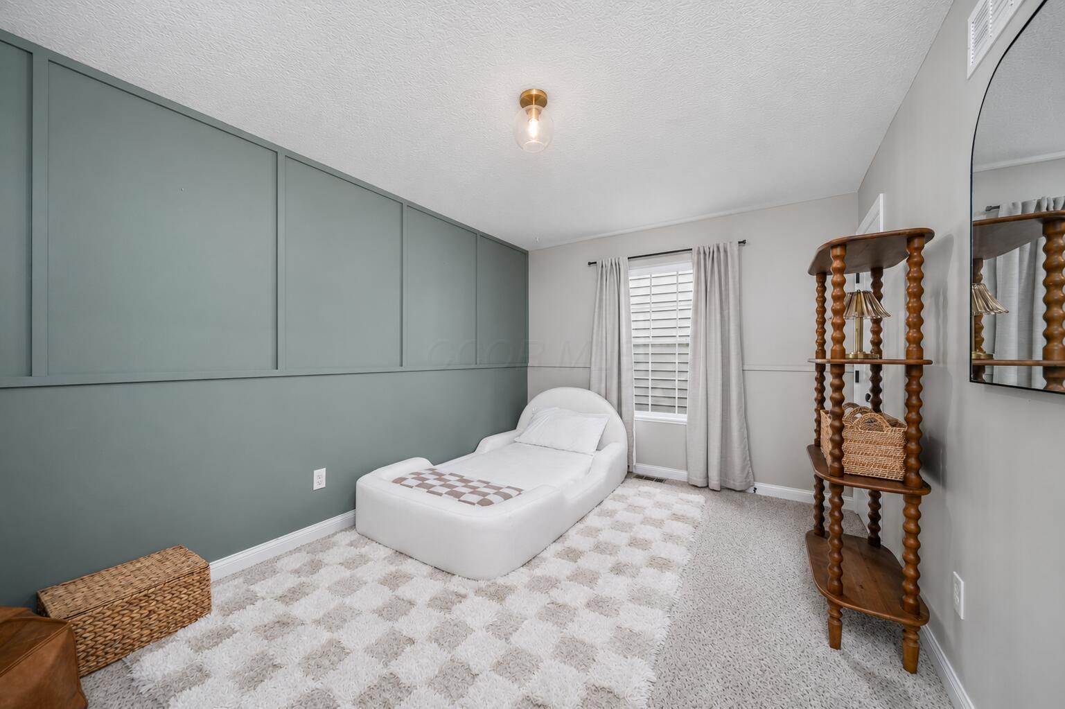 1423 Leesland Drive