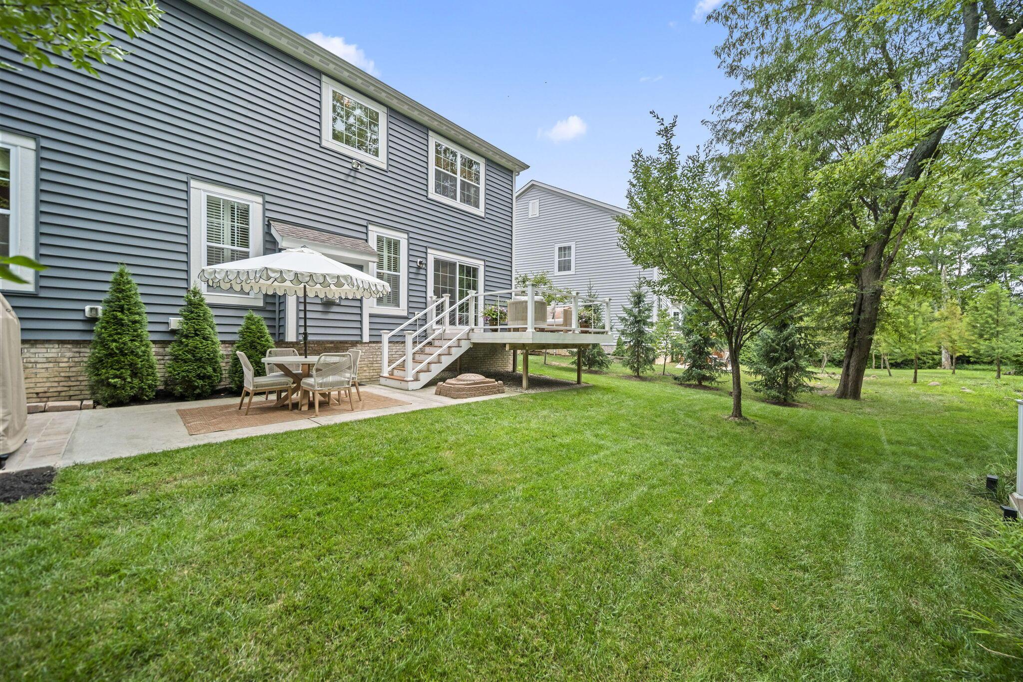 1423 Leesland Drive