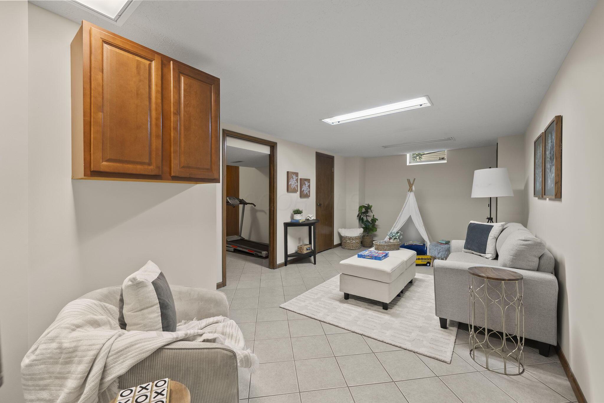 661 Mirandy Place