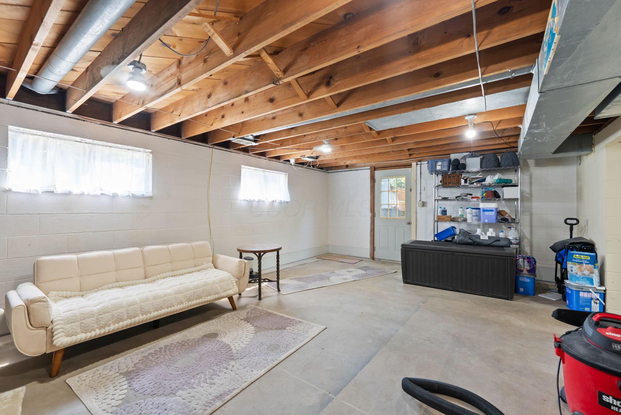 6081 Mayfair Drive