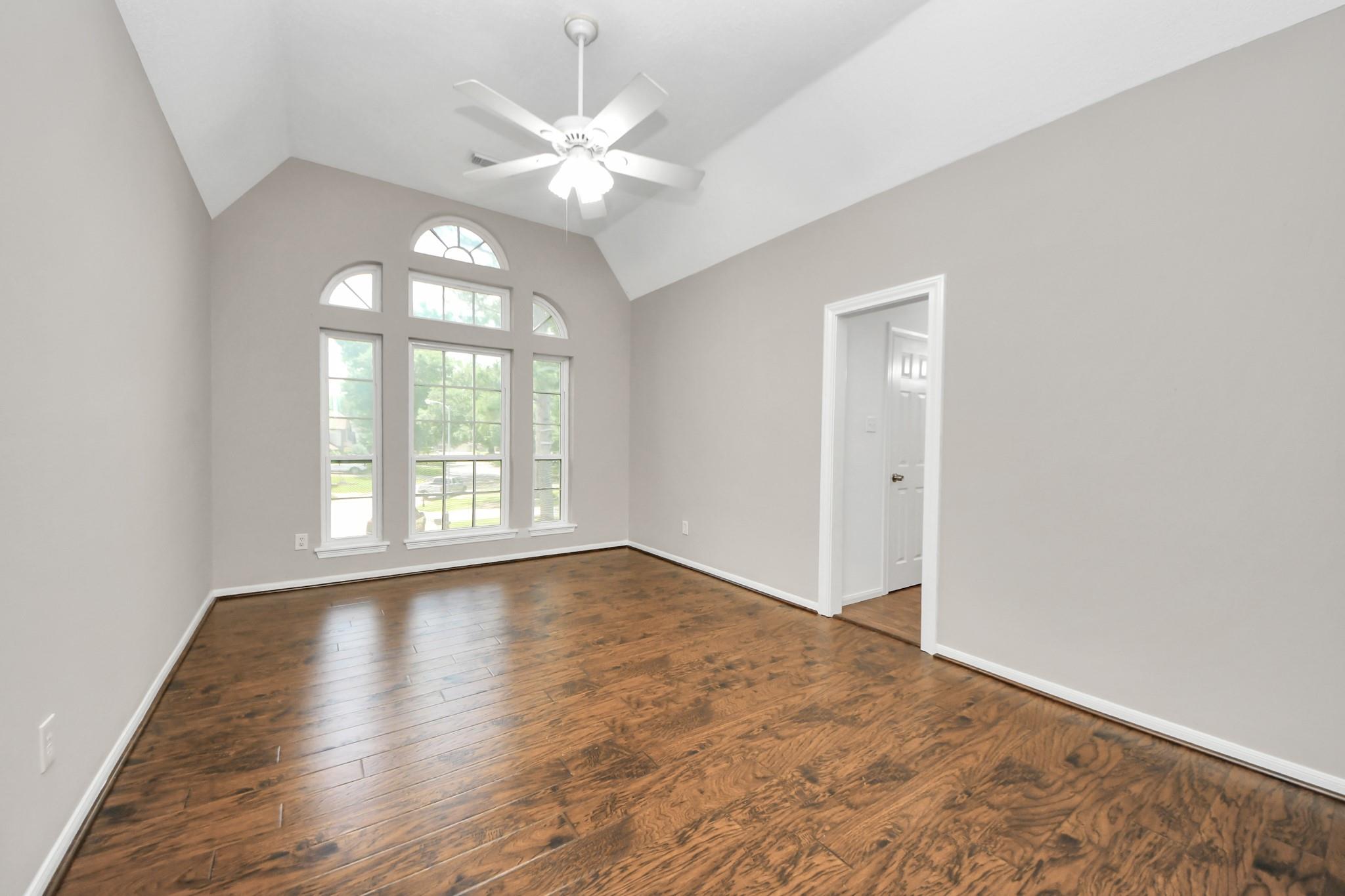 3306 Candlelon Drive