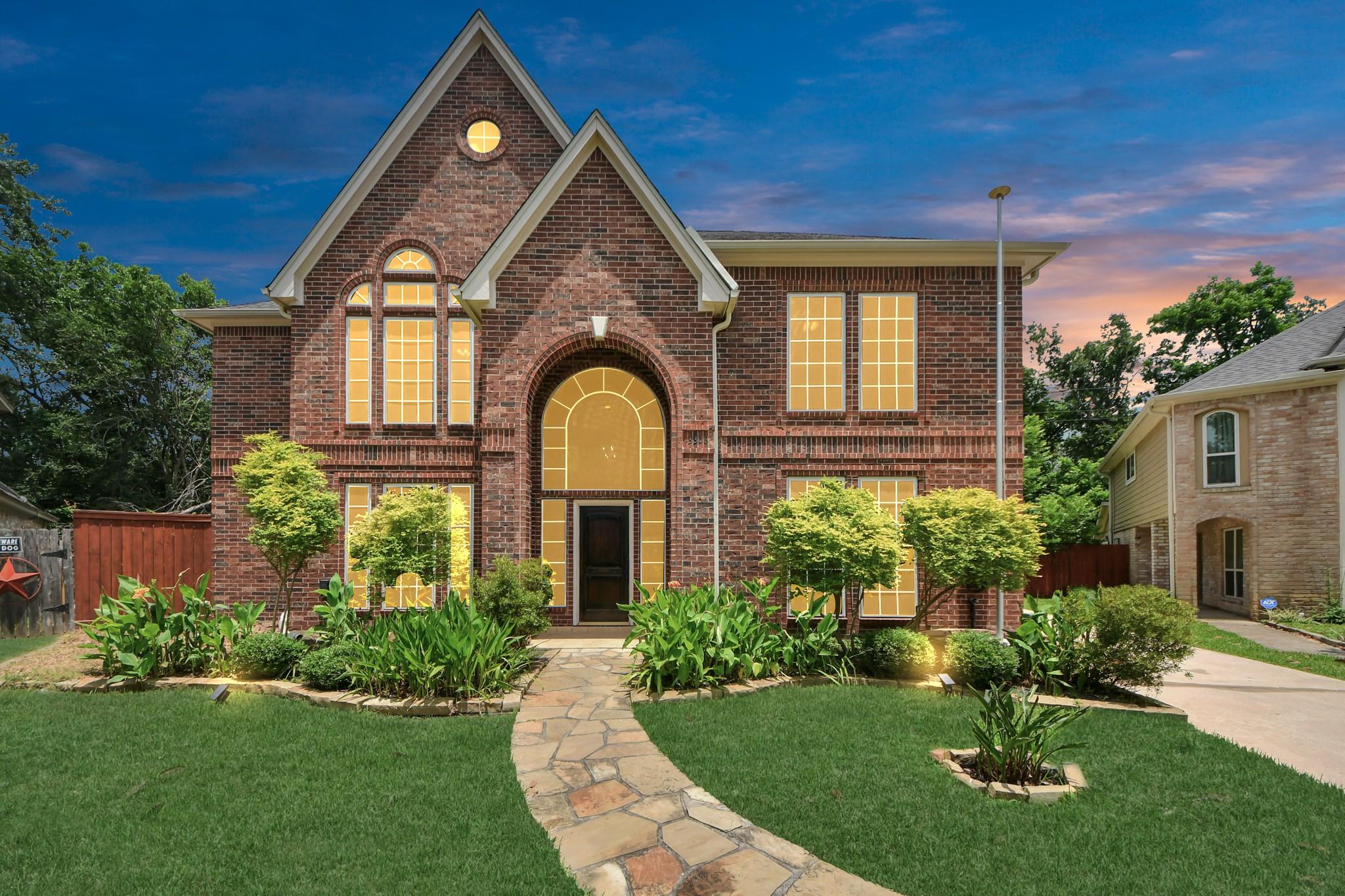 3306 Candlelon Drive