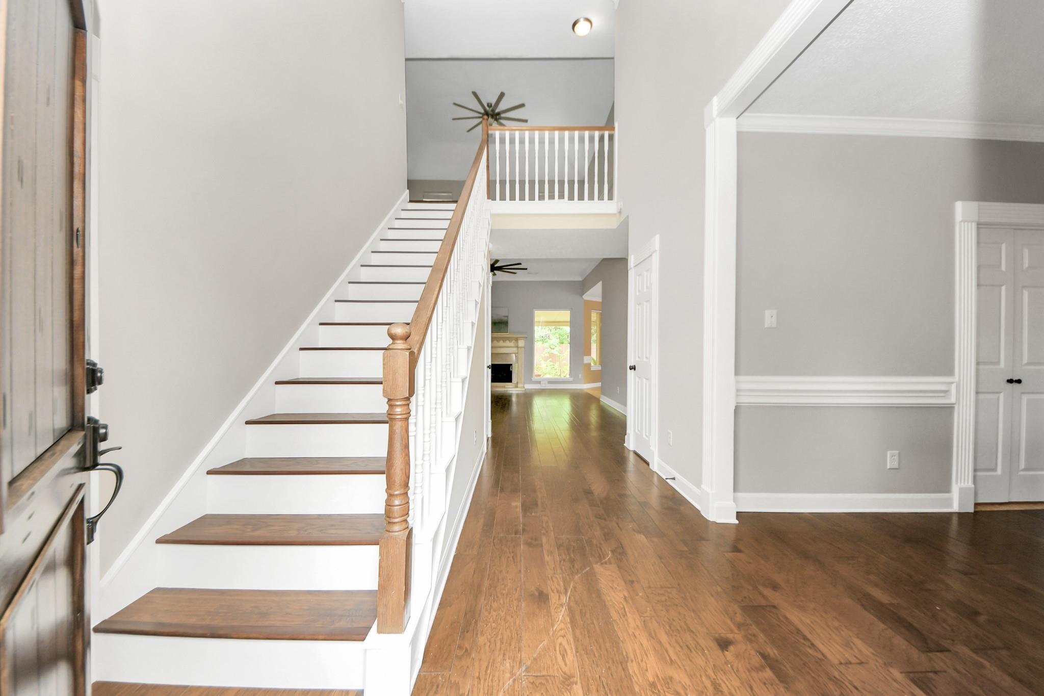 3306 Candlelon Drive