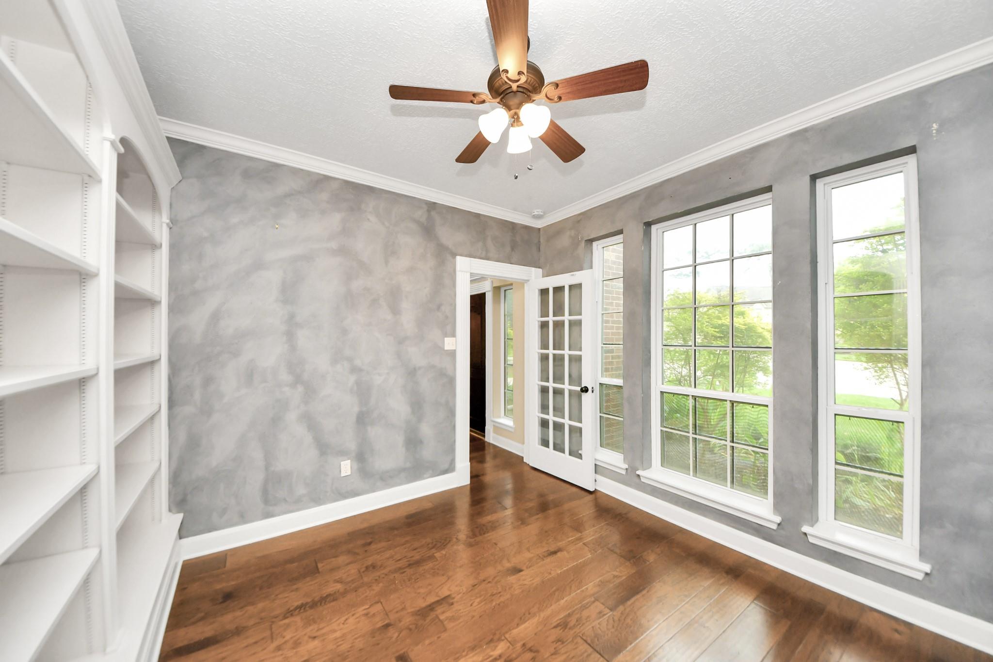 3306 Candlelon Drive