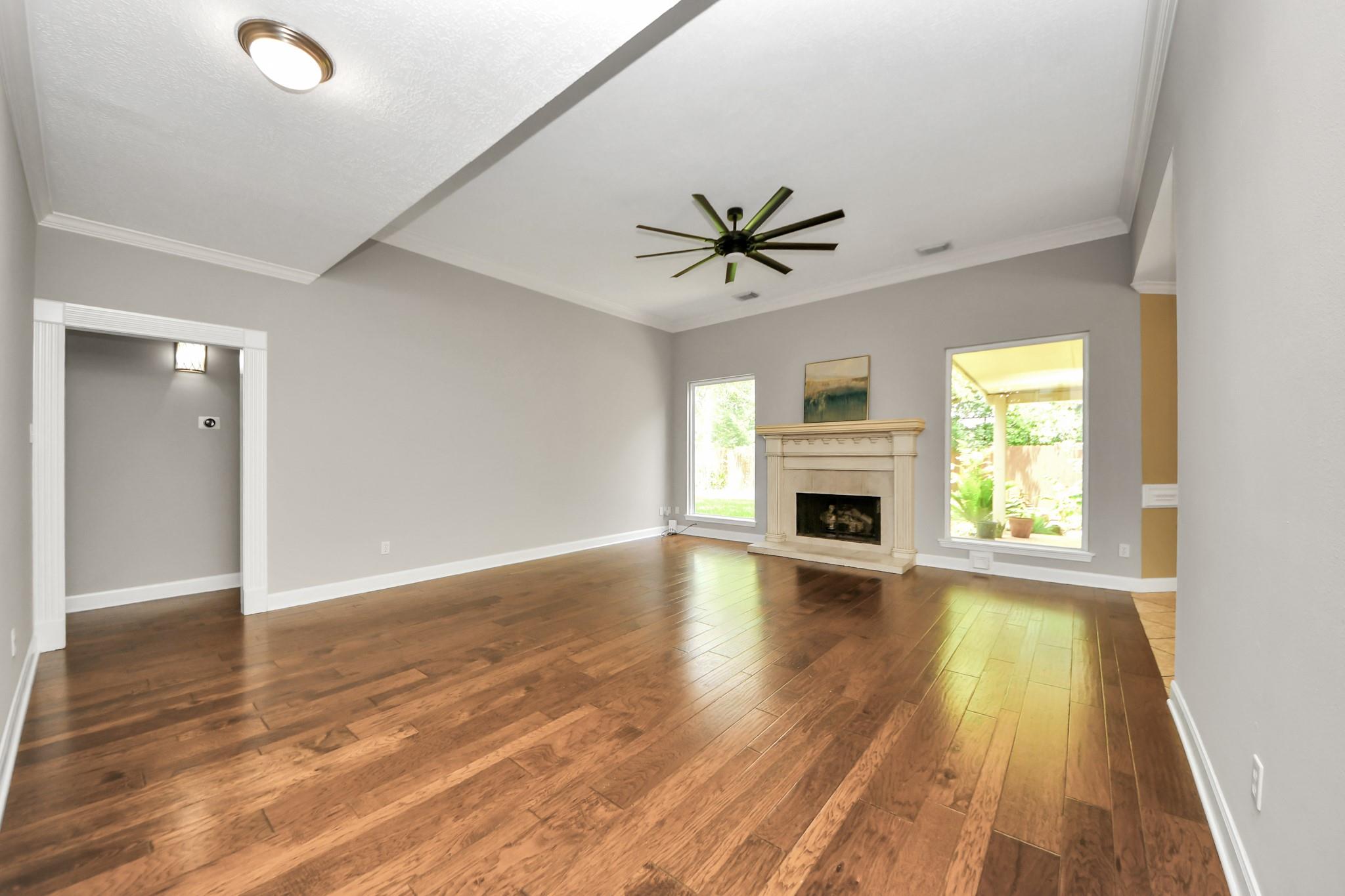 3306 Candlelon Drive