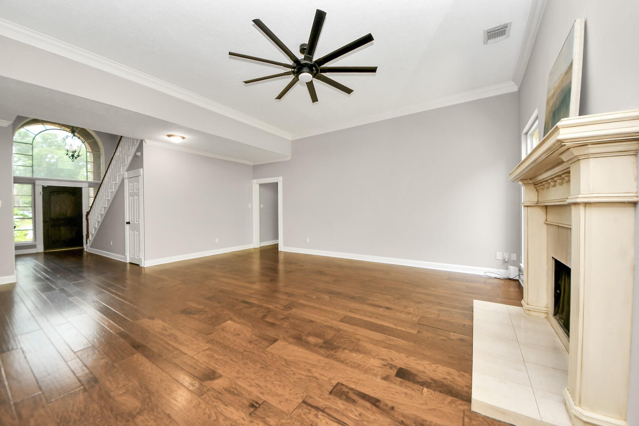 3306 Candlelon Drive