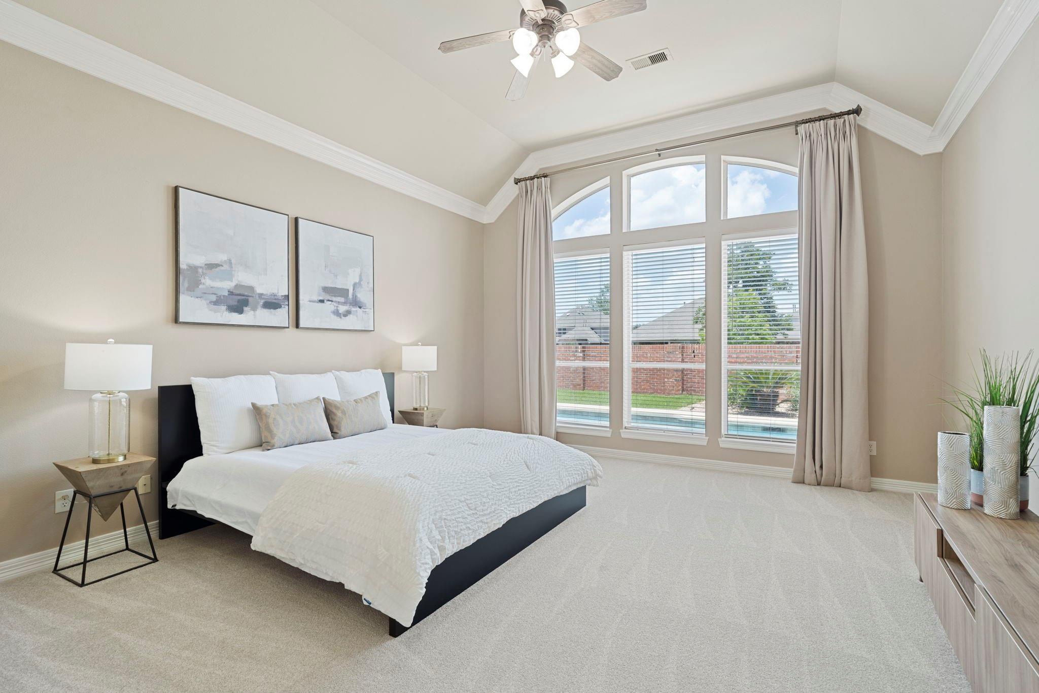 8403 Cape Henry