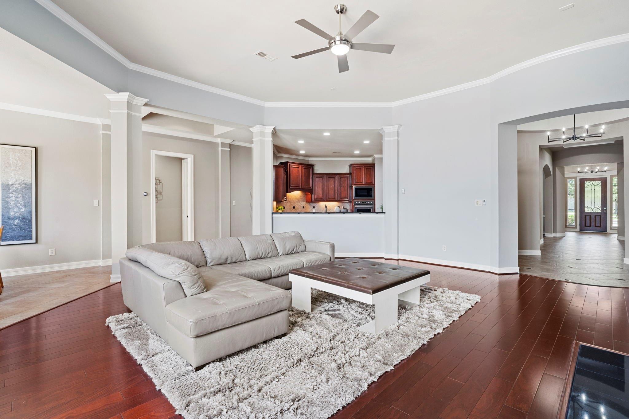 8403 Cape Henry