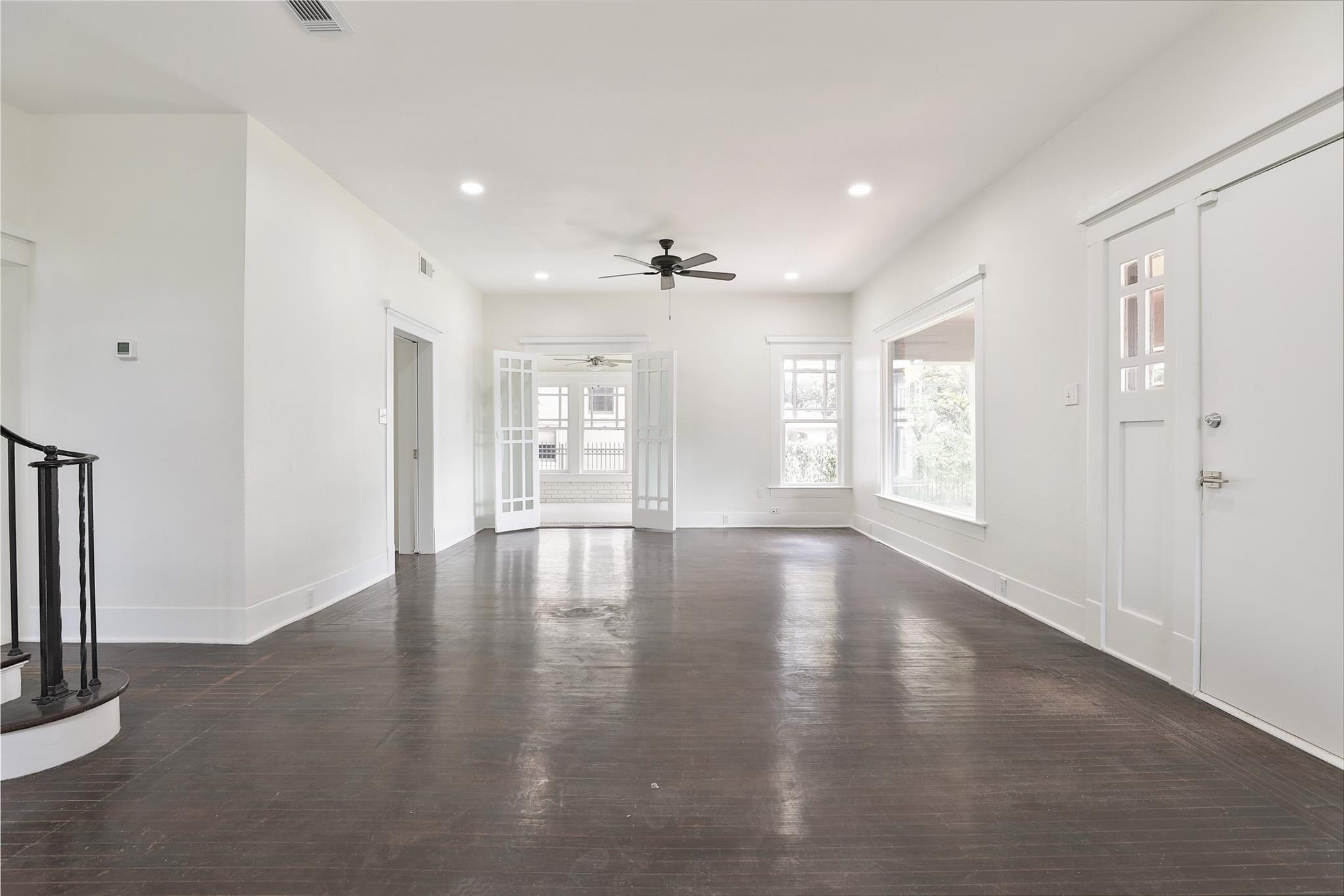 816 Hawthorne Street