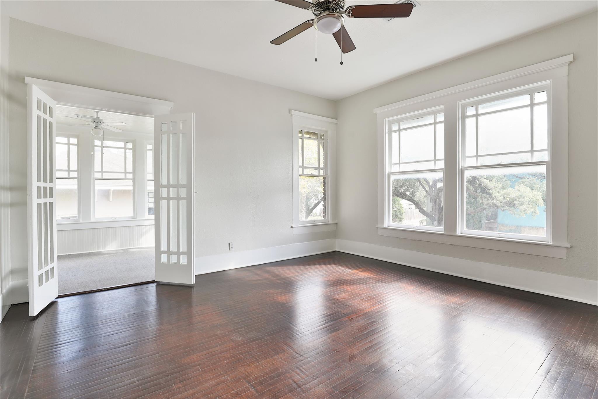 816 Hawthorne Street