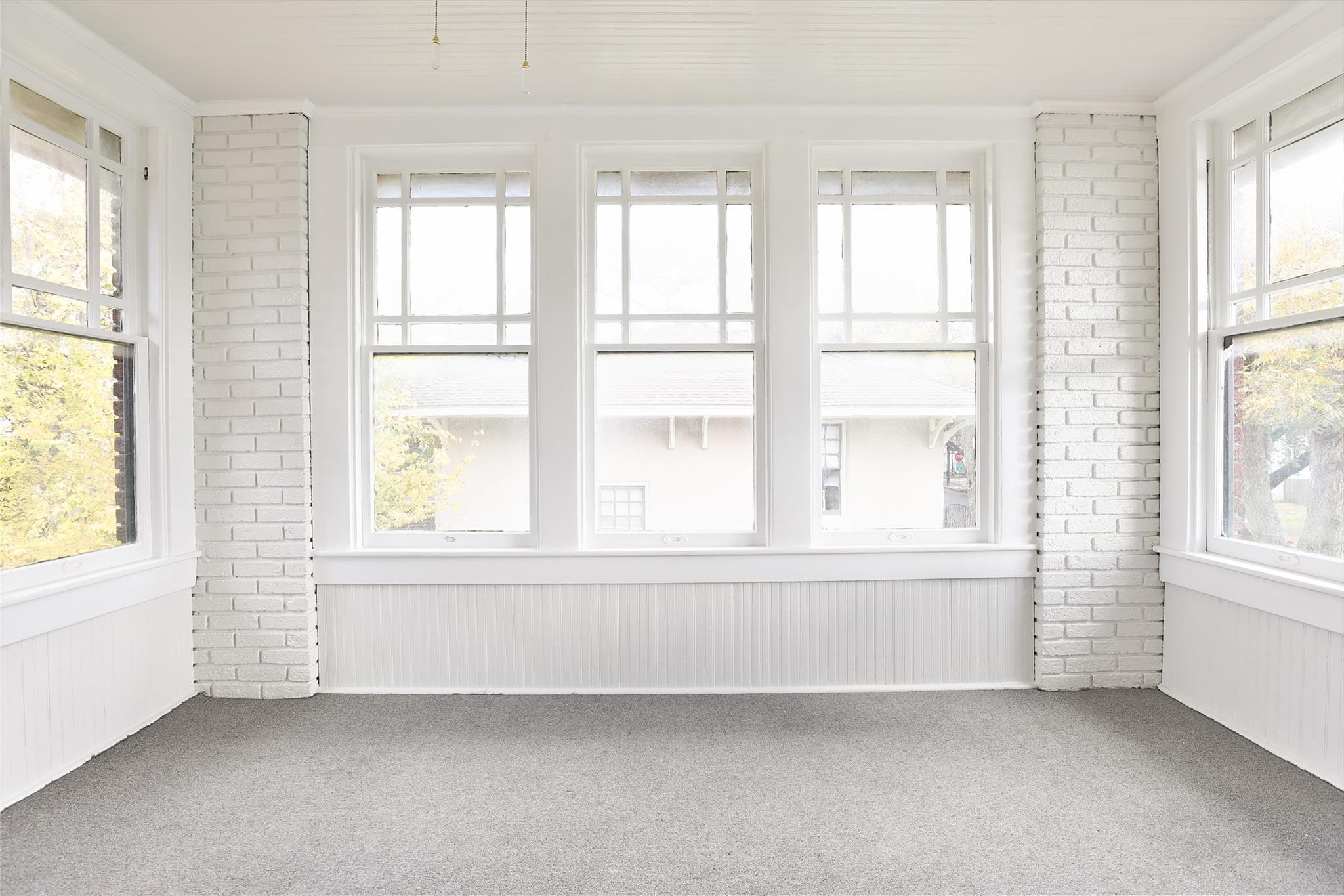 816 Hawthorne Street