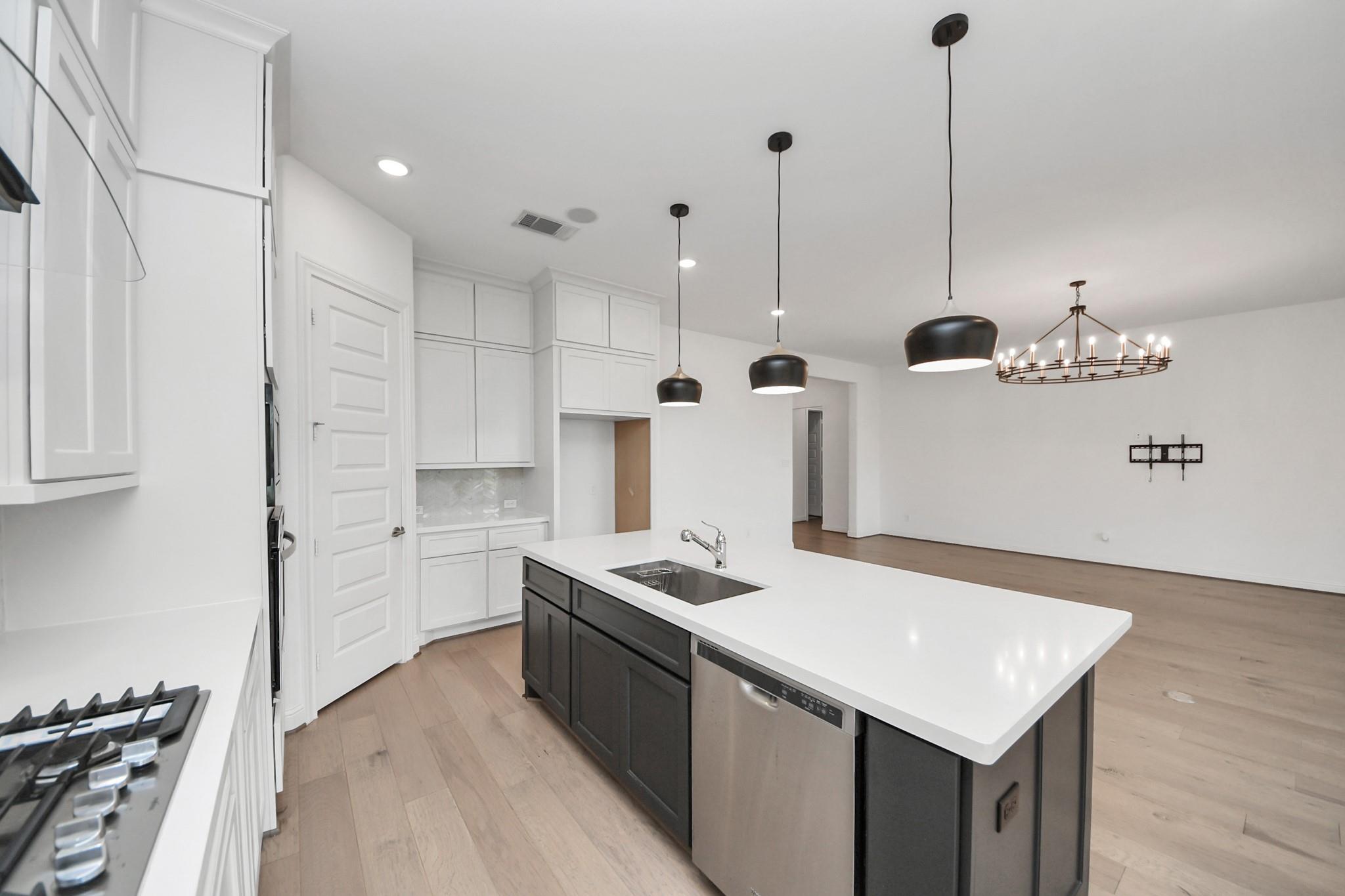 1719 Delta Oaks Drive