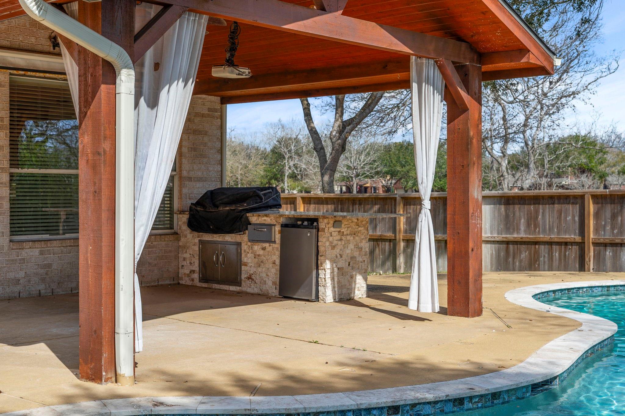 10334 Cape Hatteras Way