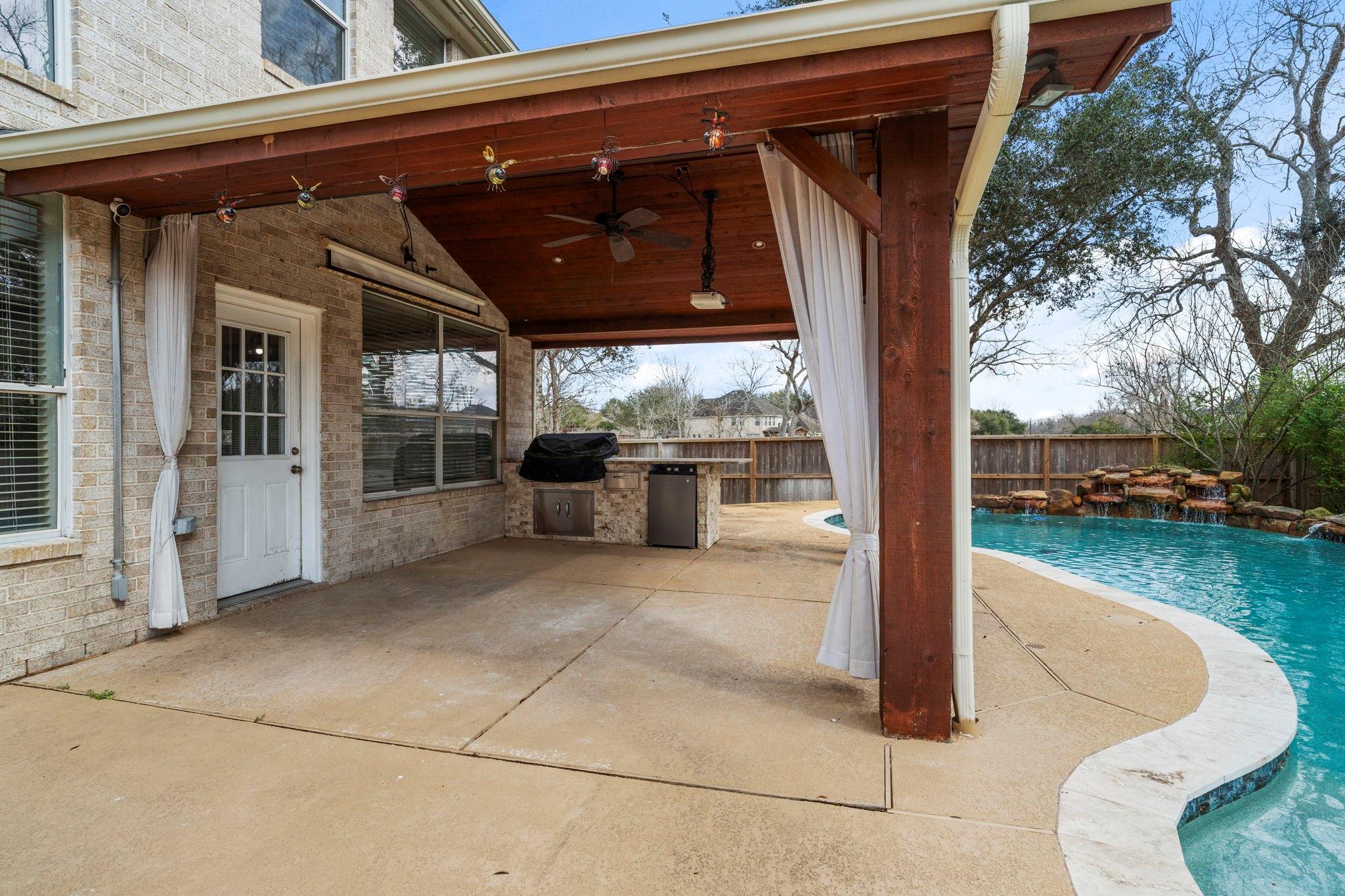 10334 Cape Hatteras Way