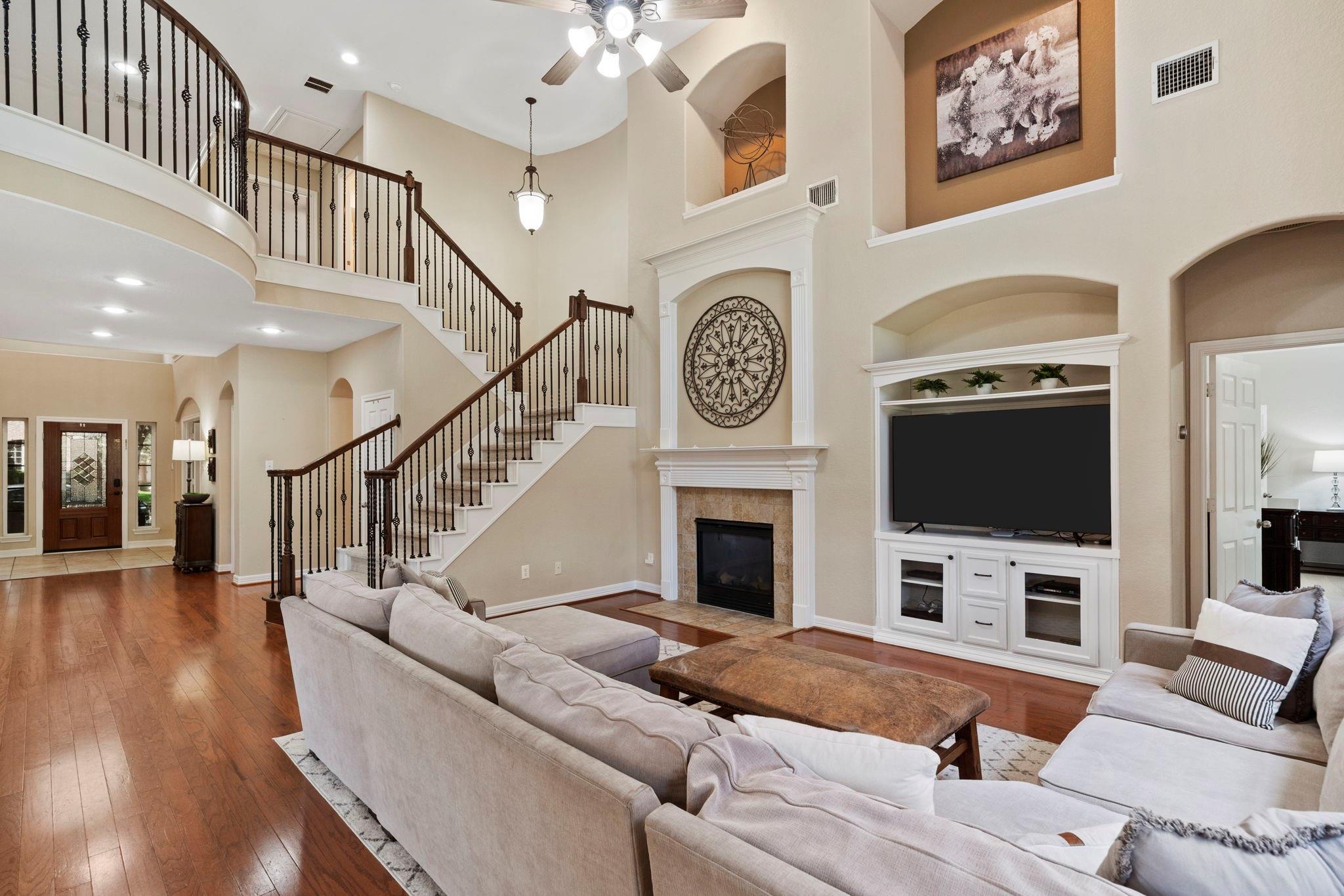 3522 Cat Springs Lane