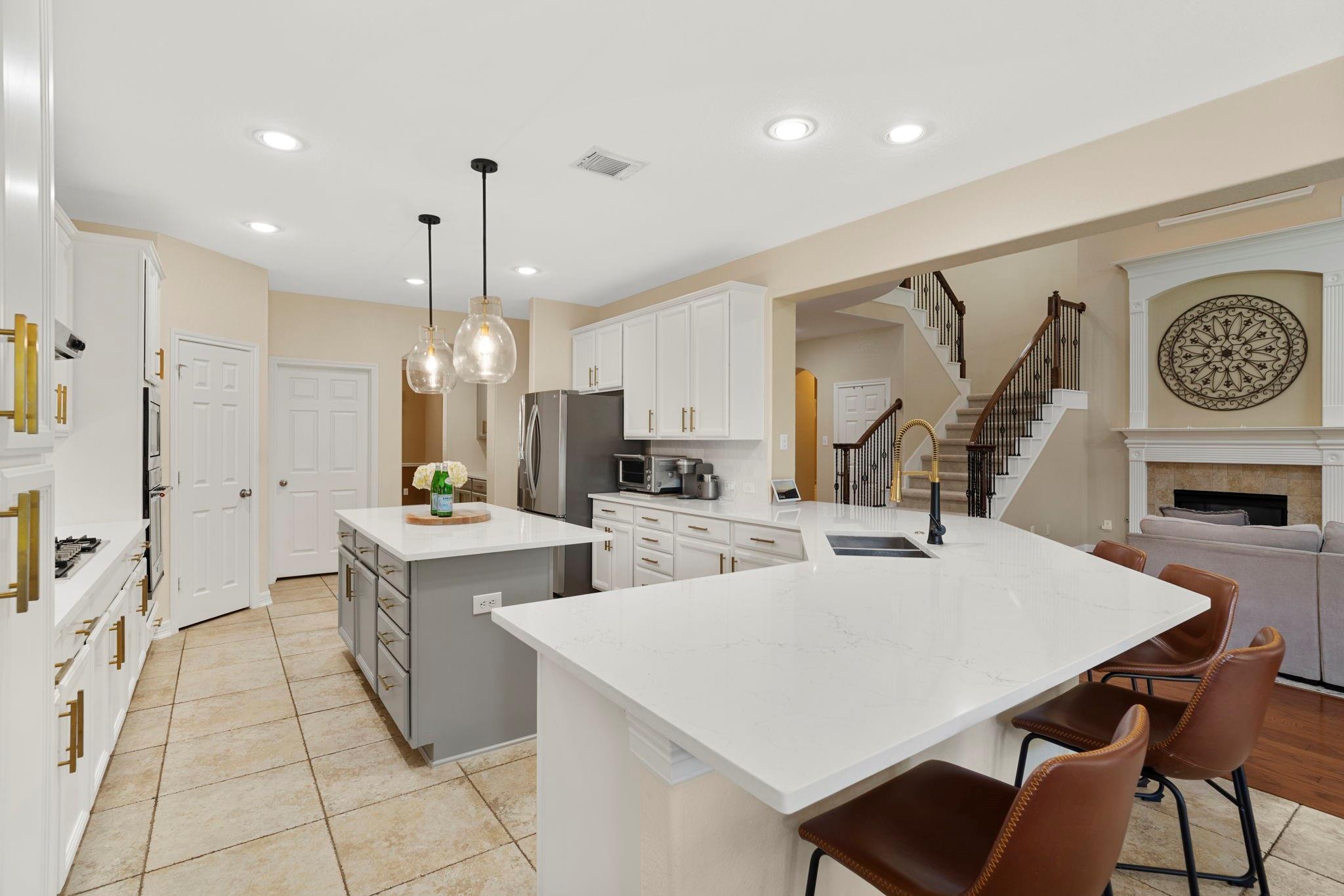 3522 Cat Springs Lane